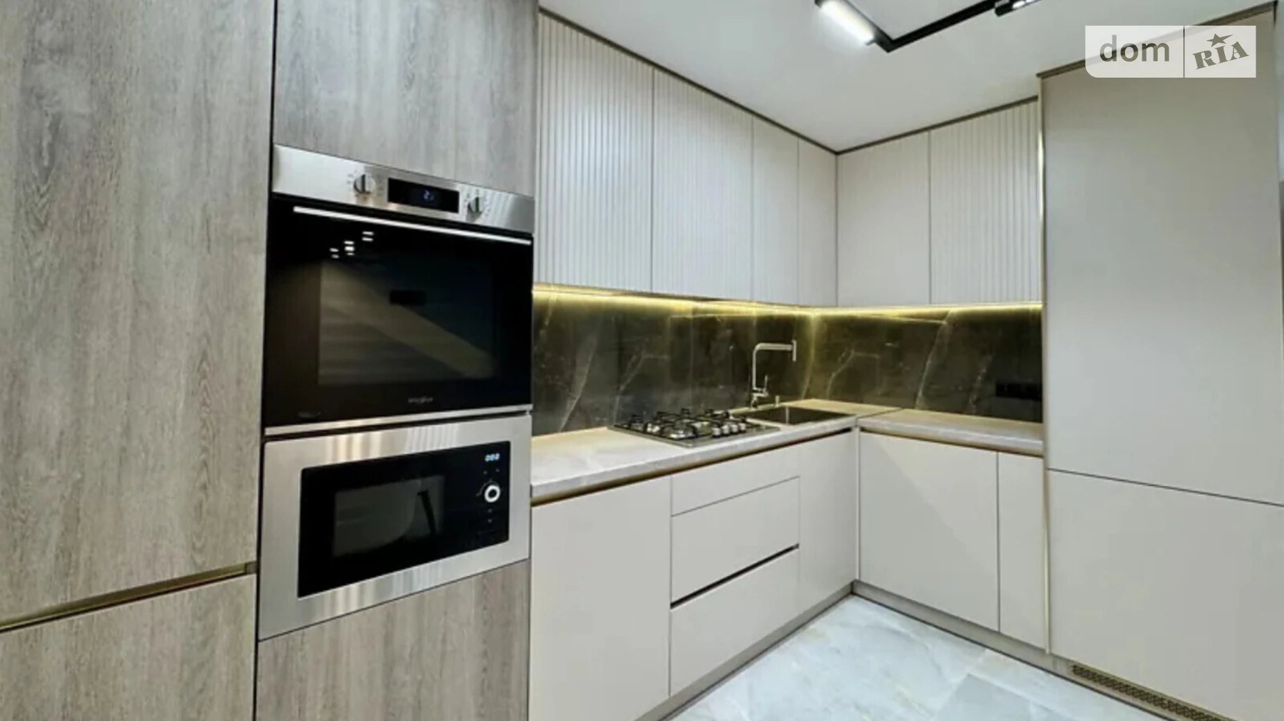 1-комнатная квартира 42 кв. м в, цена: 68000 $ - фото 2