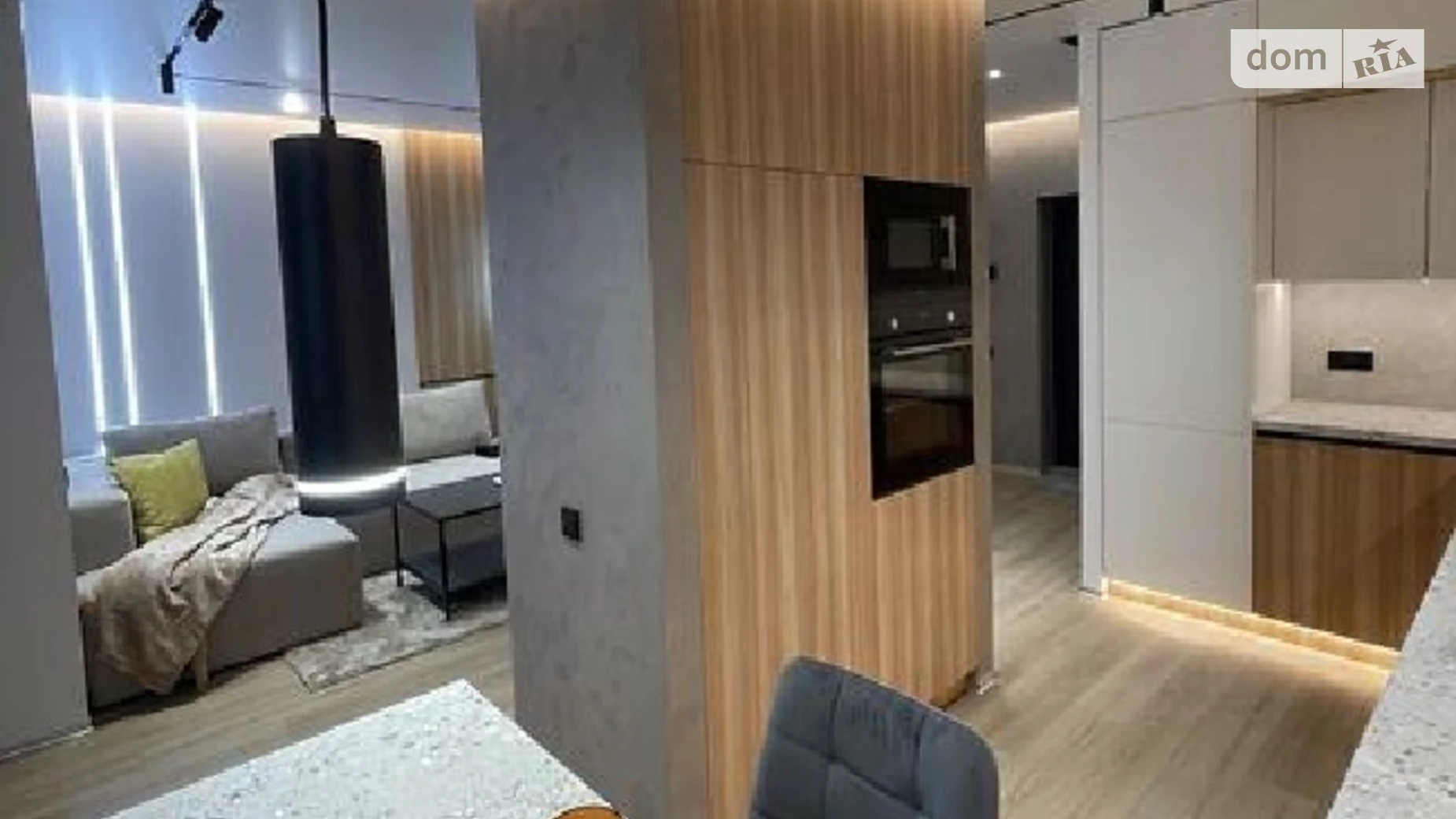 Продается 1-комнатная квартира 58 кв. м в Львове, ул. Трускавецкая - фото 2