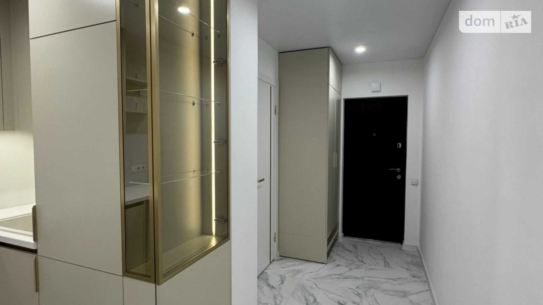 1-комнатная квартира 32 кв. м в Тернополе, ул. Смакулы - фото 3