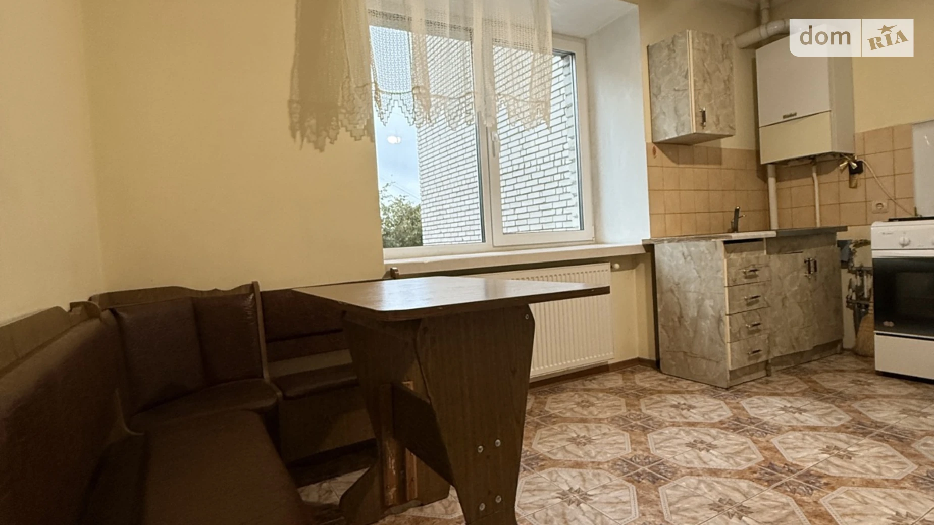 1-комнатная квартира 47 кв. м в Тернополе, ул. Киевская, 6А - фото 4