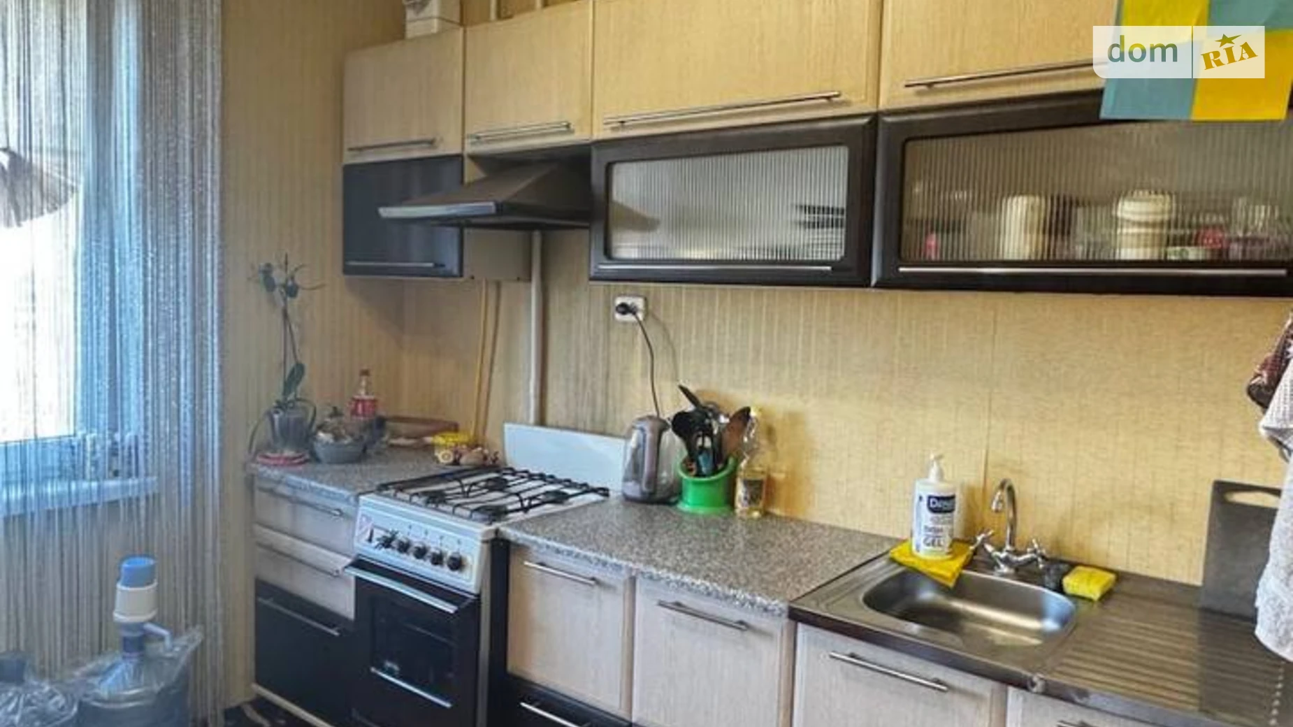 Продается 1-комнатная квартира 35 кв. м в Ровно, ул. Мельника Андрея, 10 - фото 2
