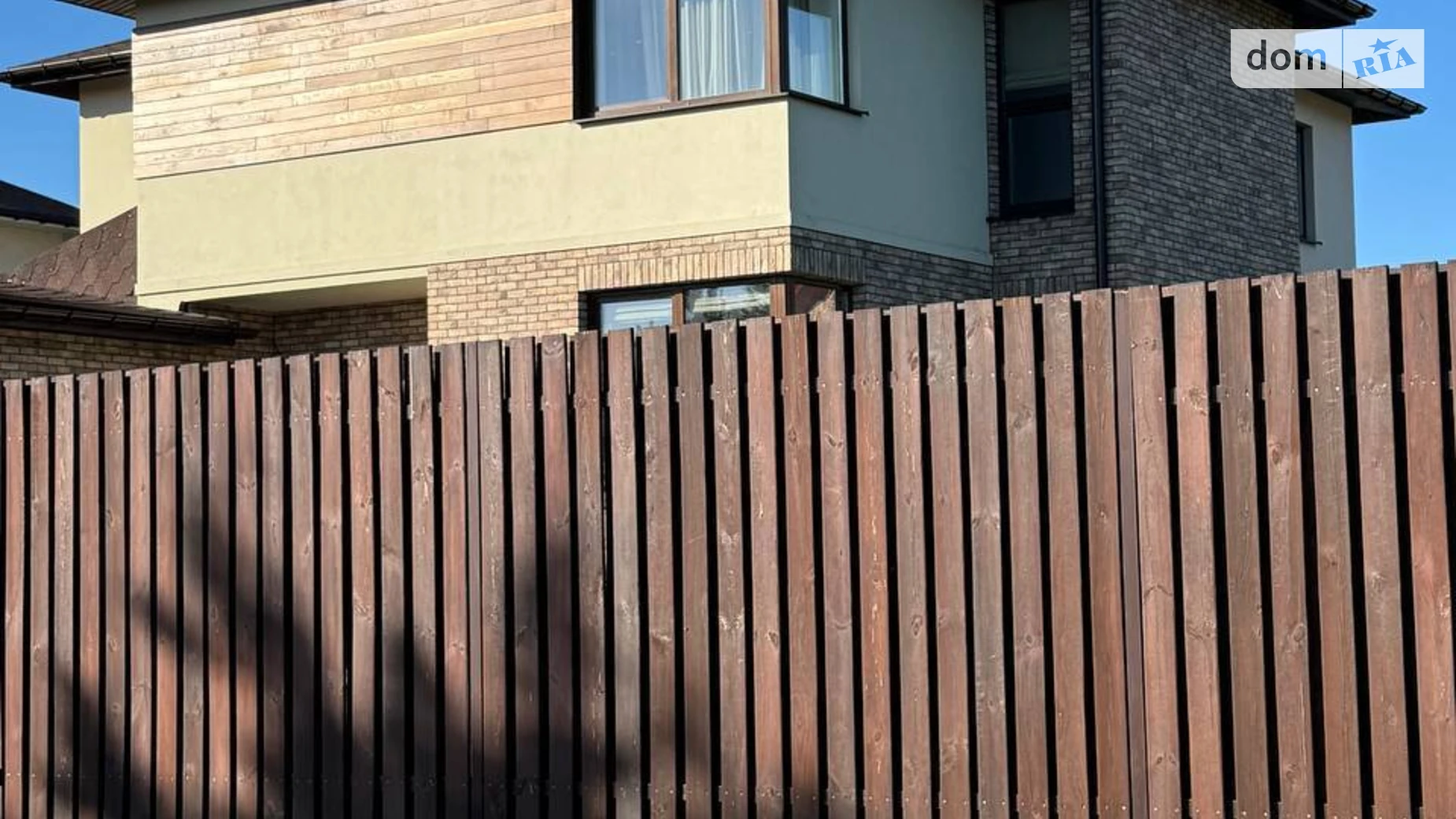 Продается дом на 2 этажа 221.9 кв. м с мансардой, цена: 345000 $ - фото 3