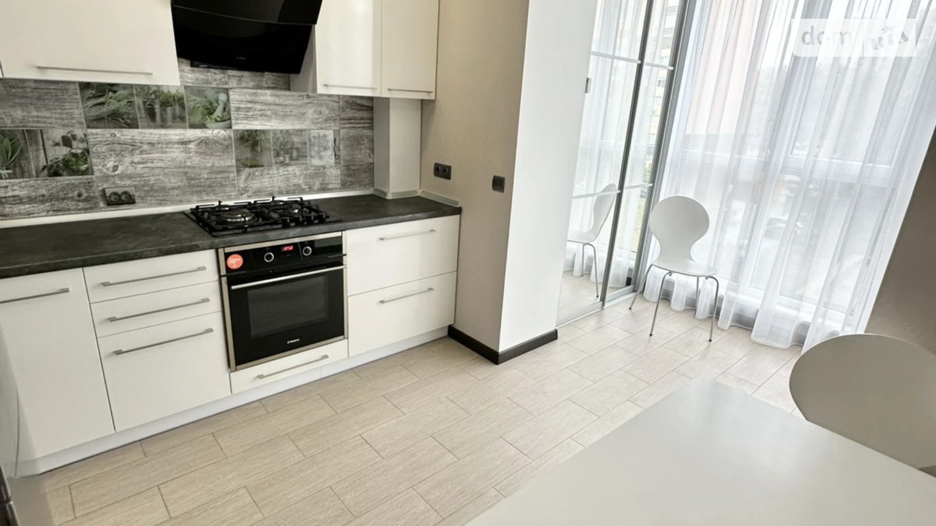 Продается 1-комнатная квартира 43 кв. м в Черкассах, ул. Владимира Великого(Гагарина) - фото 2