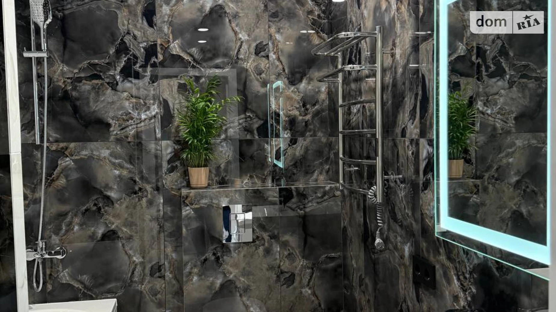 Продається 1-кімнатна квартира 46 кв. м у Ірпені, вул. Університетська(Карла Маркса), 3/15 - фото 2