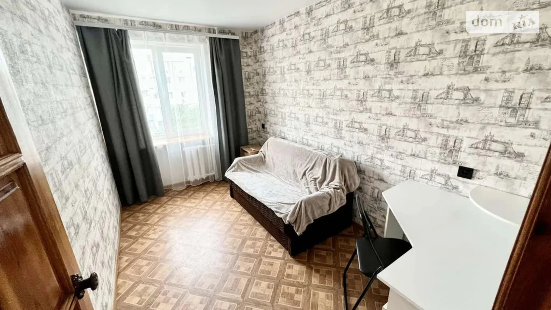 Сдается в аренду 2-комнатная квартира 45 кв. м в Днепре, ул. Паторжинского, 3 - фото 2