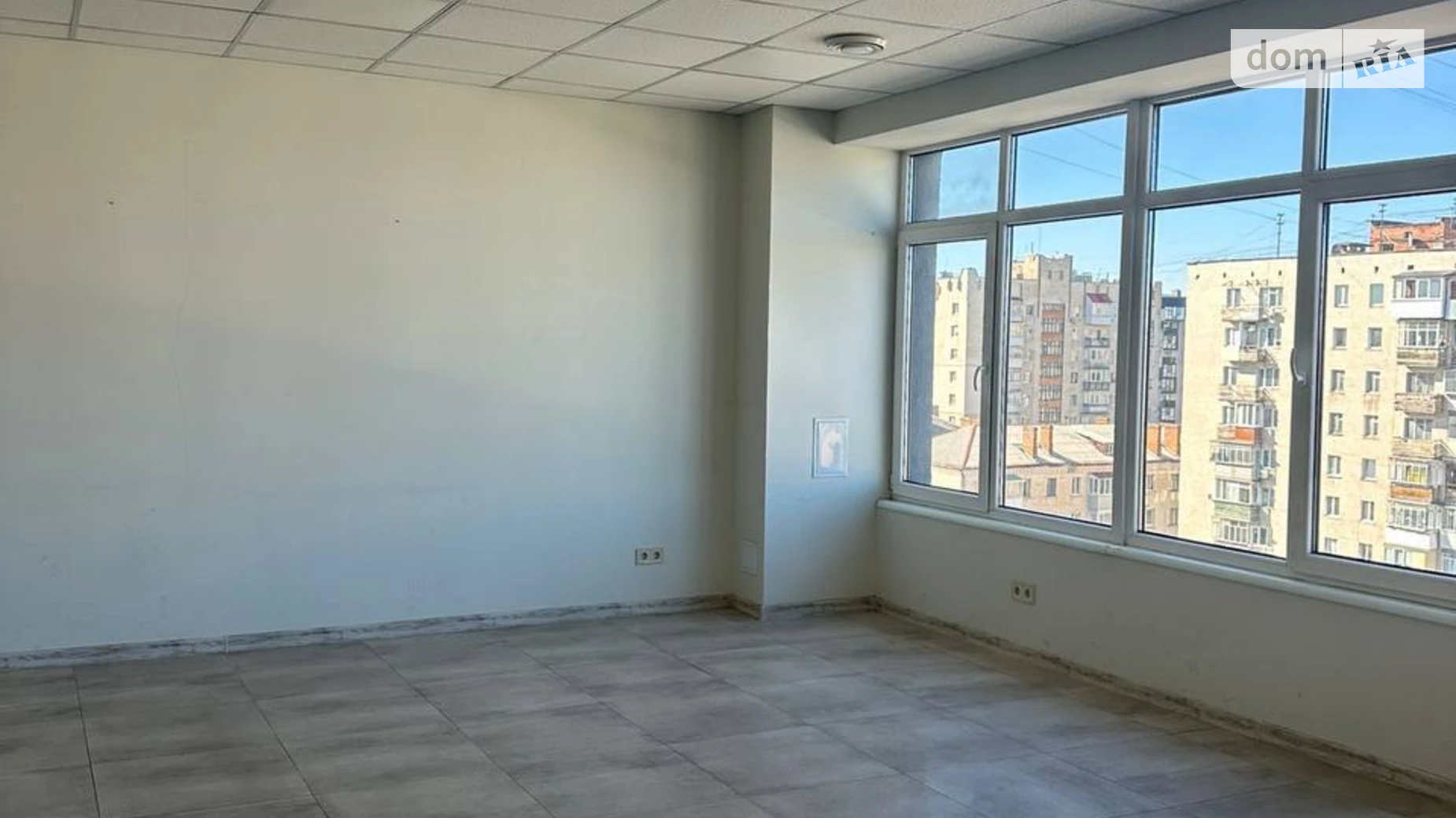 Сдается в аренду офис 53.6 кв. м в бизнес-центре, цена: 12000 грн - фото 2