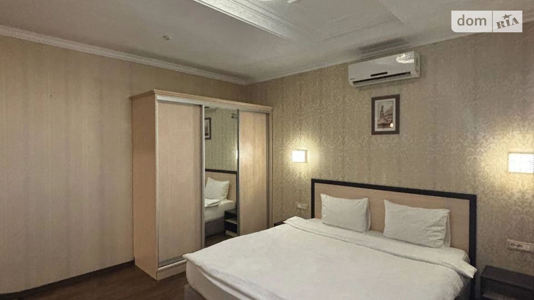 Сдается в аренду 1-комнатная квартира 55 кв. м в Одессе, ул. Генуэзская, 36 - фото 2