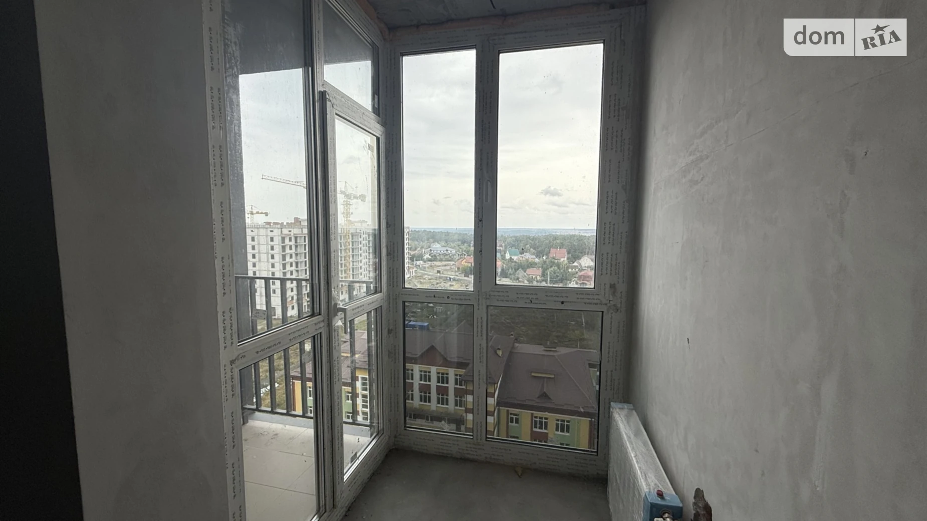Продается 2-комнатная квартира 58.2 кв. м в Буче, бул. Леонида Бирюкова, 2А - фото 2