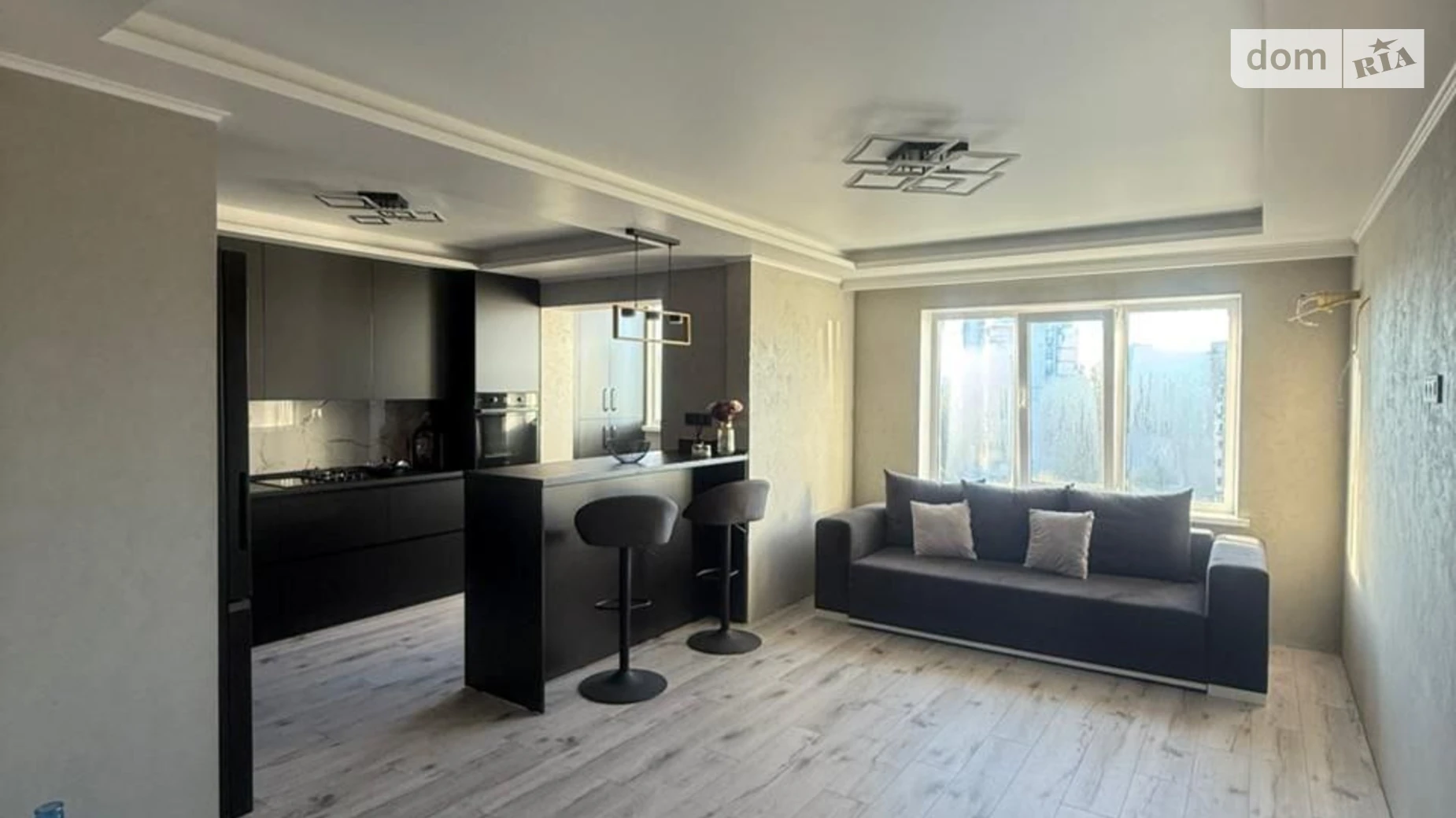 Продается 3-комнатная квартира 66.5 кв. м в Одессе, ул. Академика Королева, 42 - фото 2
