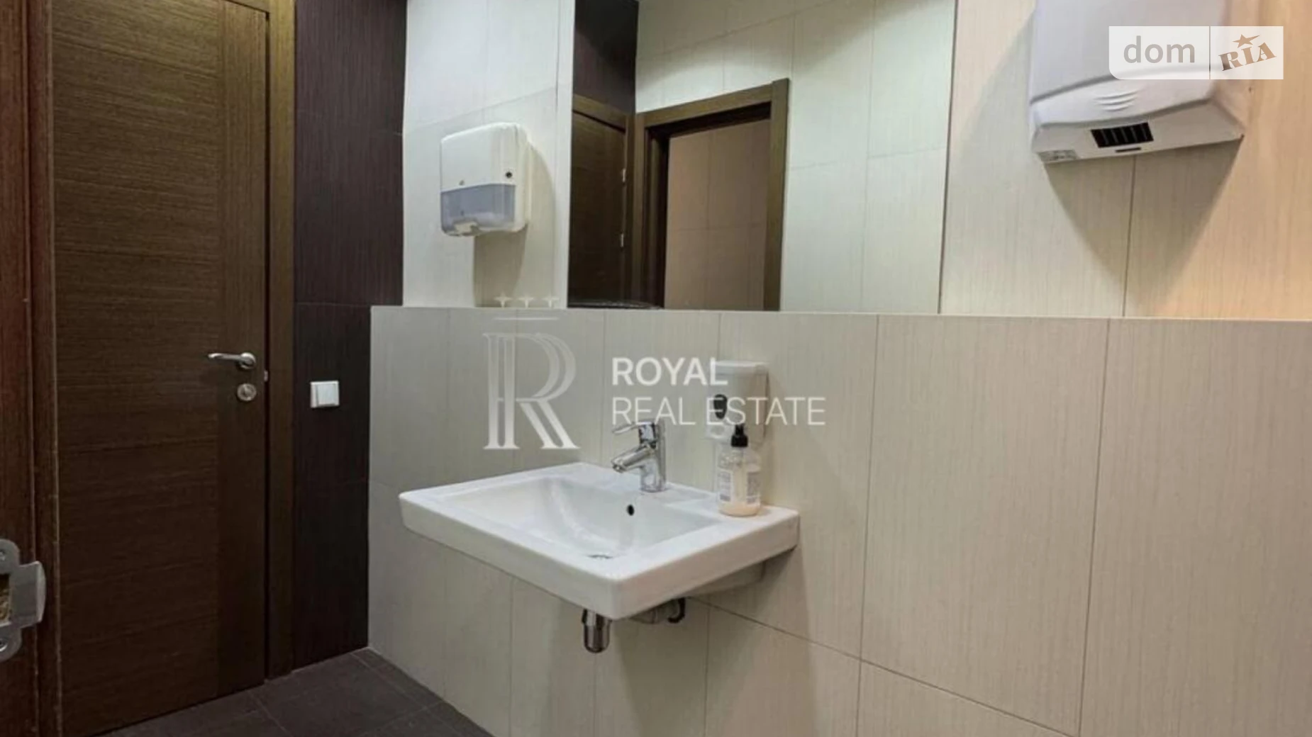 Сдается в аренду офис 740 кв. м в бизнес-центре, цена: 18650 $ - фото 4