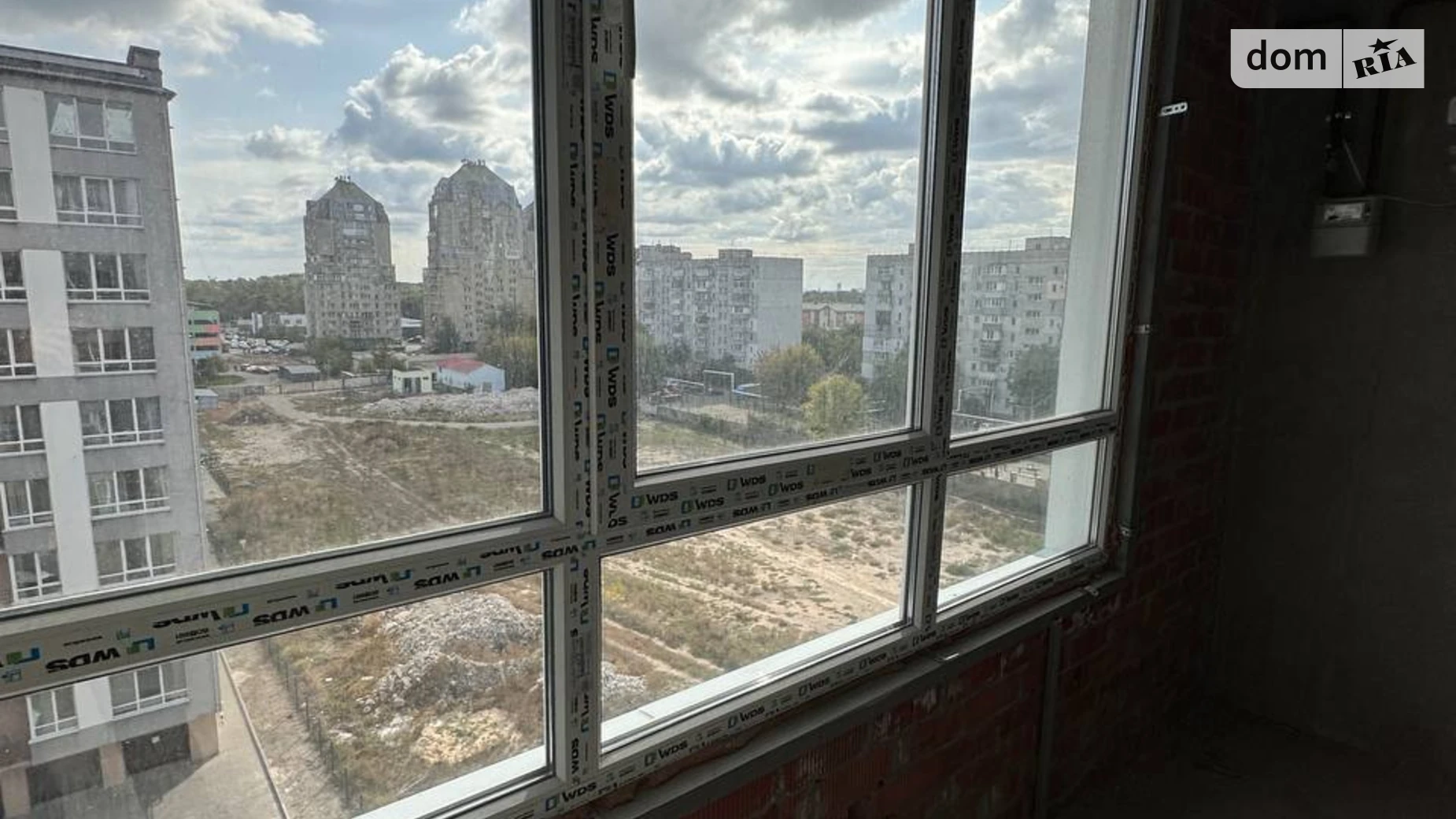 Продается 3-комнатная квартира 78 кв. м в Слобожанском, ул. Семейная, 3 - фото 4