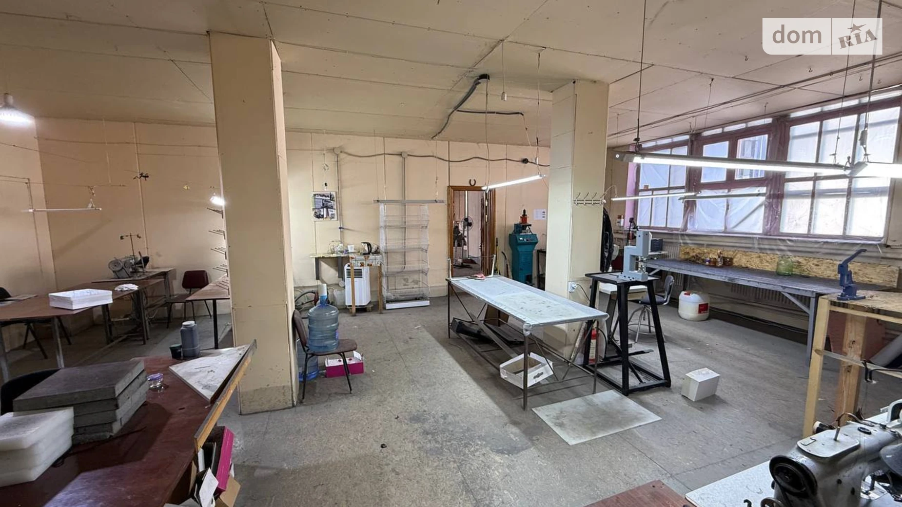 Здається в оренду приміщення вільного призначення 331 кв. м в 3-поверховій будівлі, цена: 16550 грн - фото 3