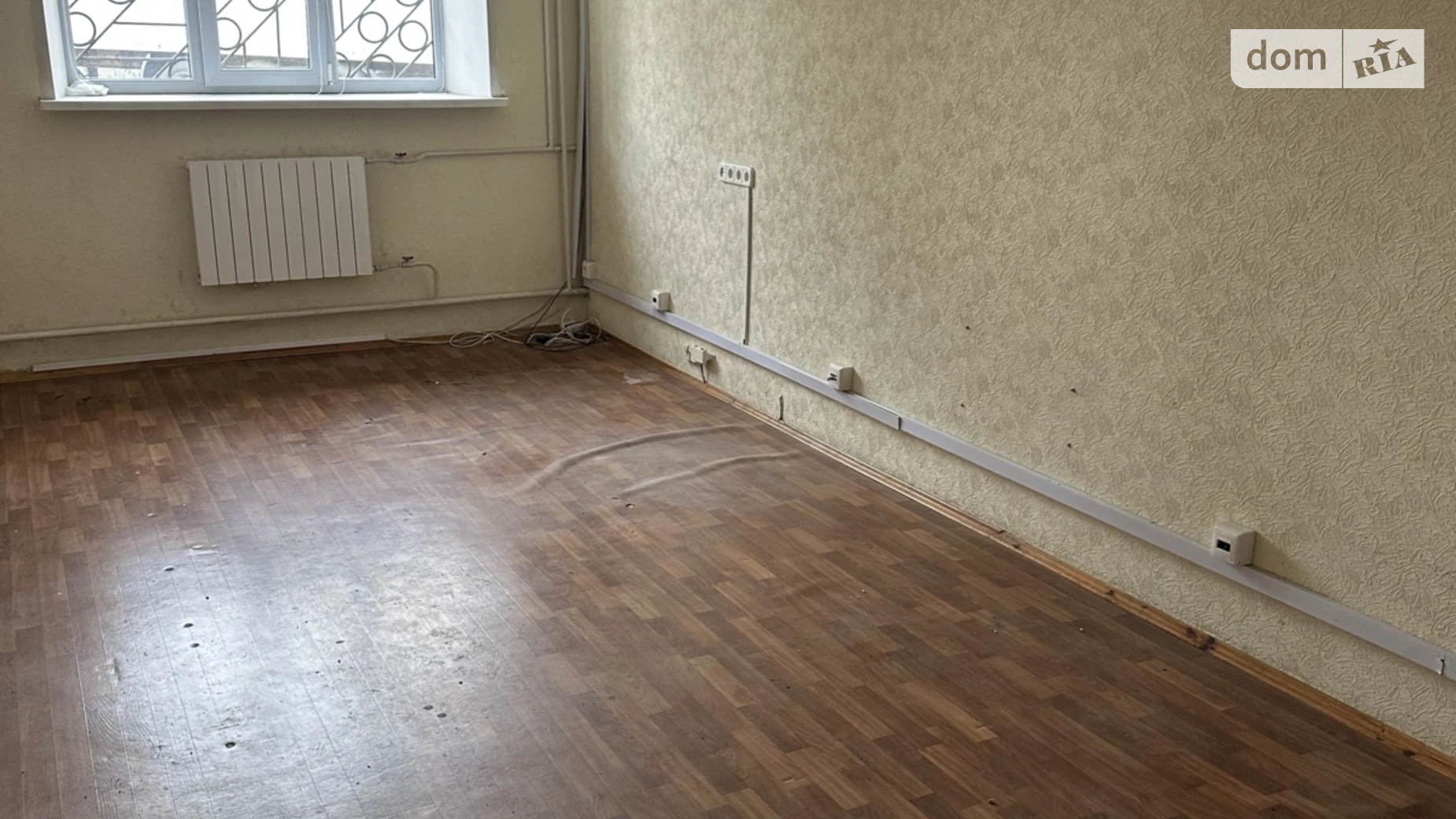 Сдается в аренду офис 21 кв. м в бизнес-центре, цена: 4158 грн - фото 2