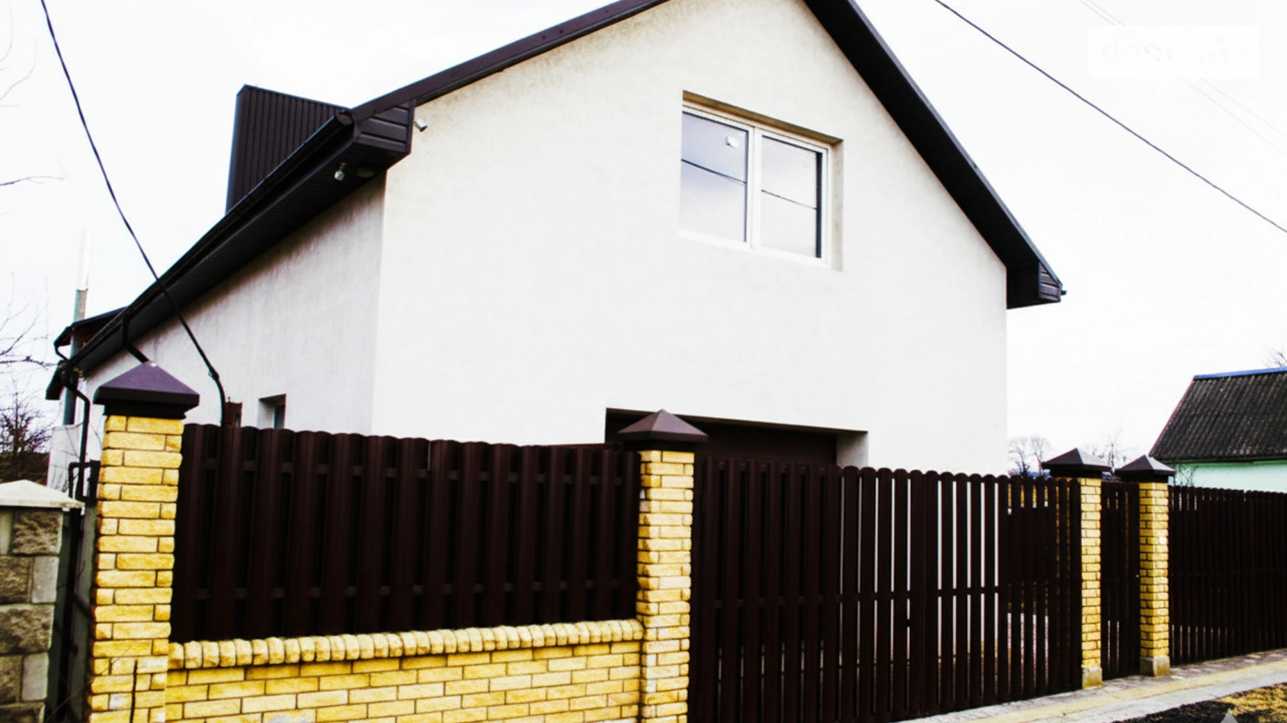 Продается дом на 2 этажа 250 кв. м с верандой, цена: 85000 $ - фото 2