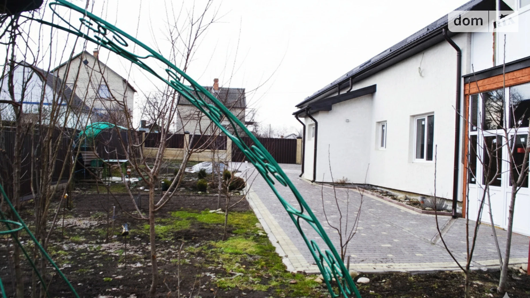 Продается дом на 2 этажа 250 кв. м с верандой, цена: 85000 $ - фото 4
