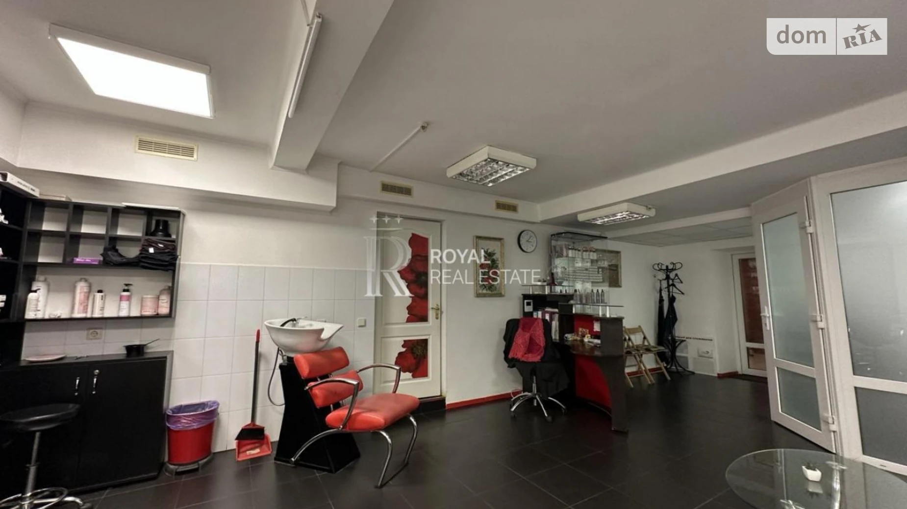 Сдается в аренду офис 219 кв. м в бизнес-центре, цена: 1500 $ - фото 2