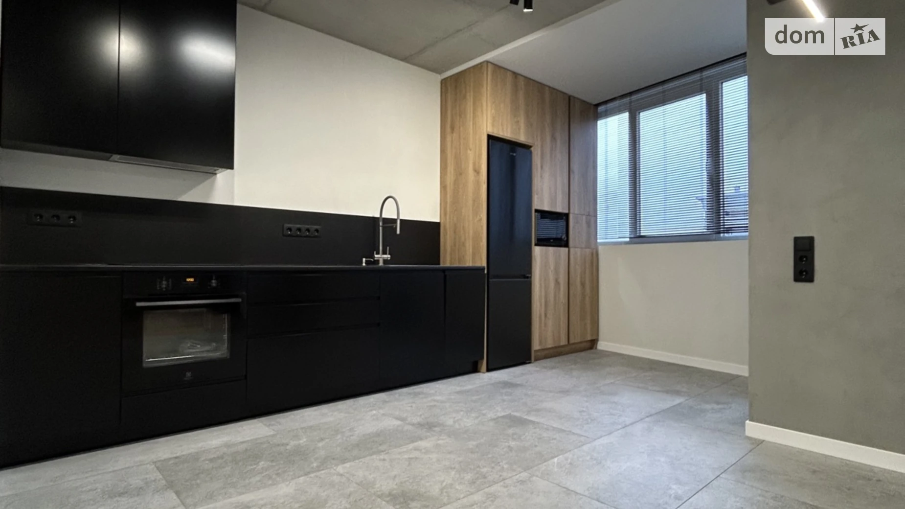 Продается 3-комнатная квартира 86.2 кв. м в Хмельницком, ул. Свободы, 20/5 - фото 2