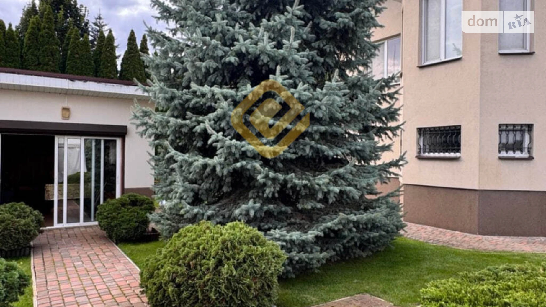 Продается дом на 3 этажа 363 кв. м с мансардой, цена: 575000 $ - фото 2