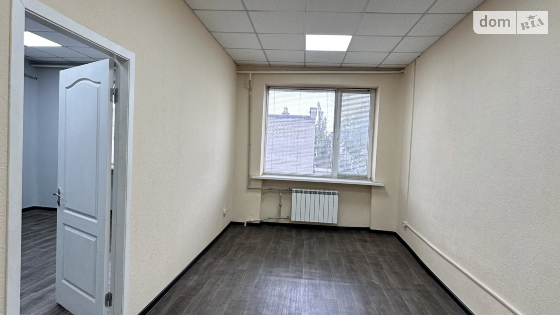 Сдается в аренду офис 40 кв. м в бизнес-центре, цена: 8800 грн - фото 3