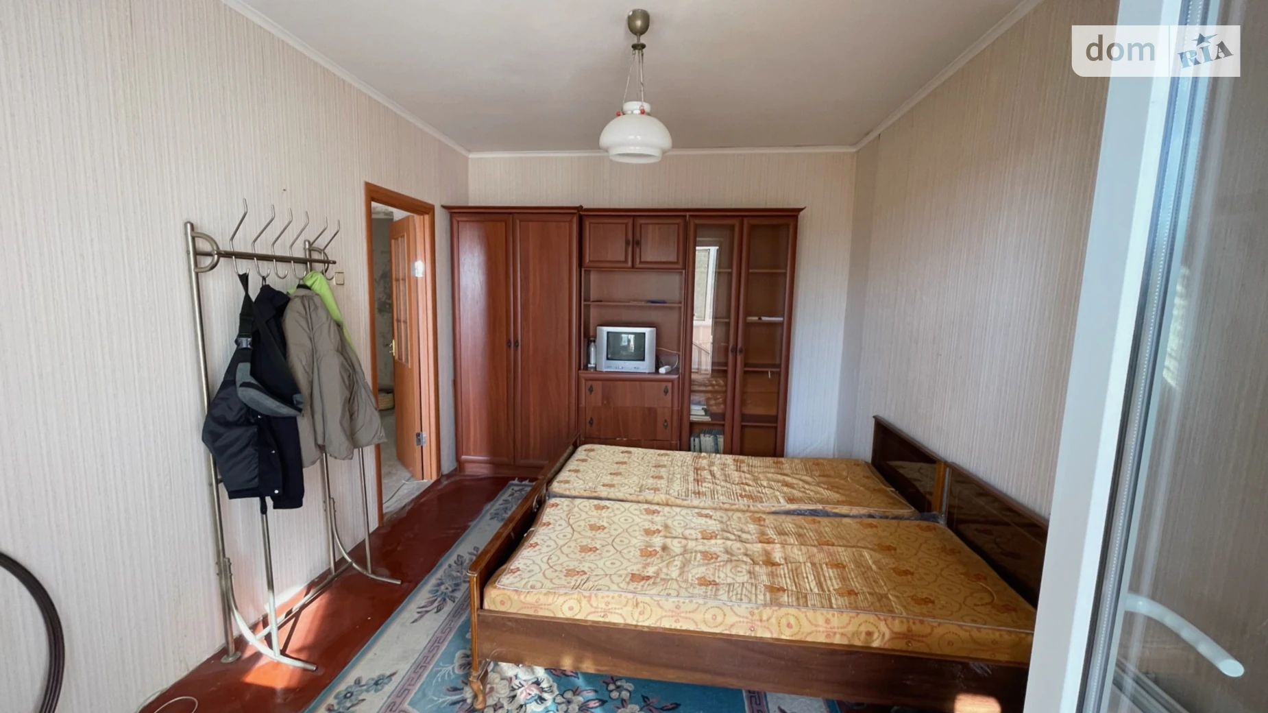 Продается 3-комнатная квартира 66.6 кв. м в Борисполе, ул. Привокзальная, 5 - фото 2