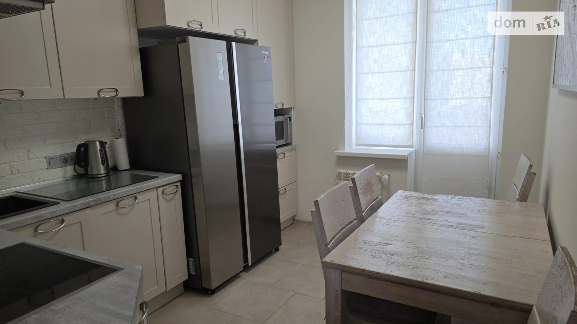 Продается 1-комнатная квартира 40 кв. м в Киеве, ул. Полесская, 28Б - фото 3