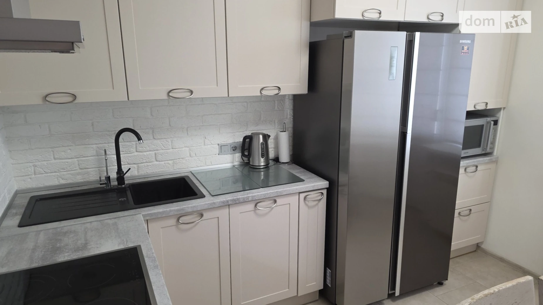 Продается 1-комнатная квартира 40 кв. м в Киеве, ул. Полесская, 28Б - фото 4