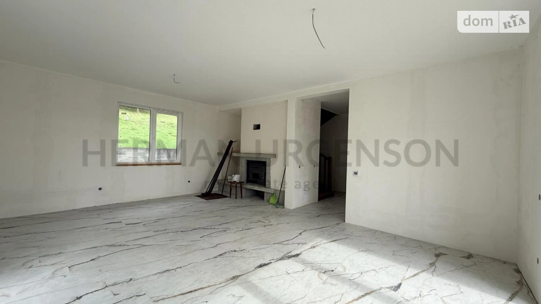 Продается дом на 2 этажа 220 кв. м с бассейном, цена: 140000 $ - фото 3