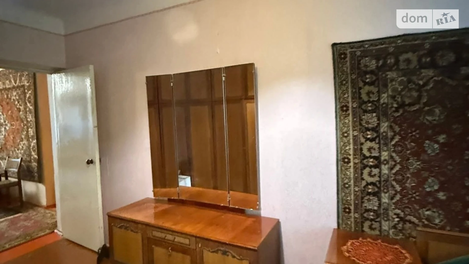 Продается 3-комнатная квартира 57.4 кв. м в Кременце, ул. Симона Петлюры, 26 - фото 4