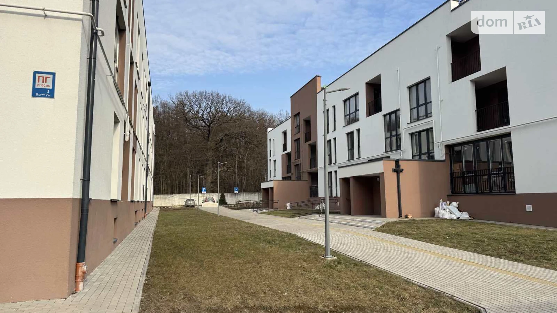 Продается 2-комнатная квартира 69.2 кв. м в Горишнем, ул. Героев Украины, 7В - фото 2