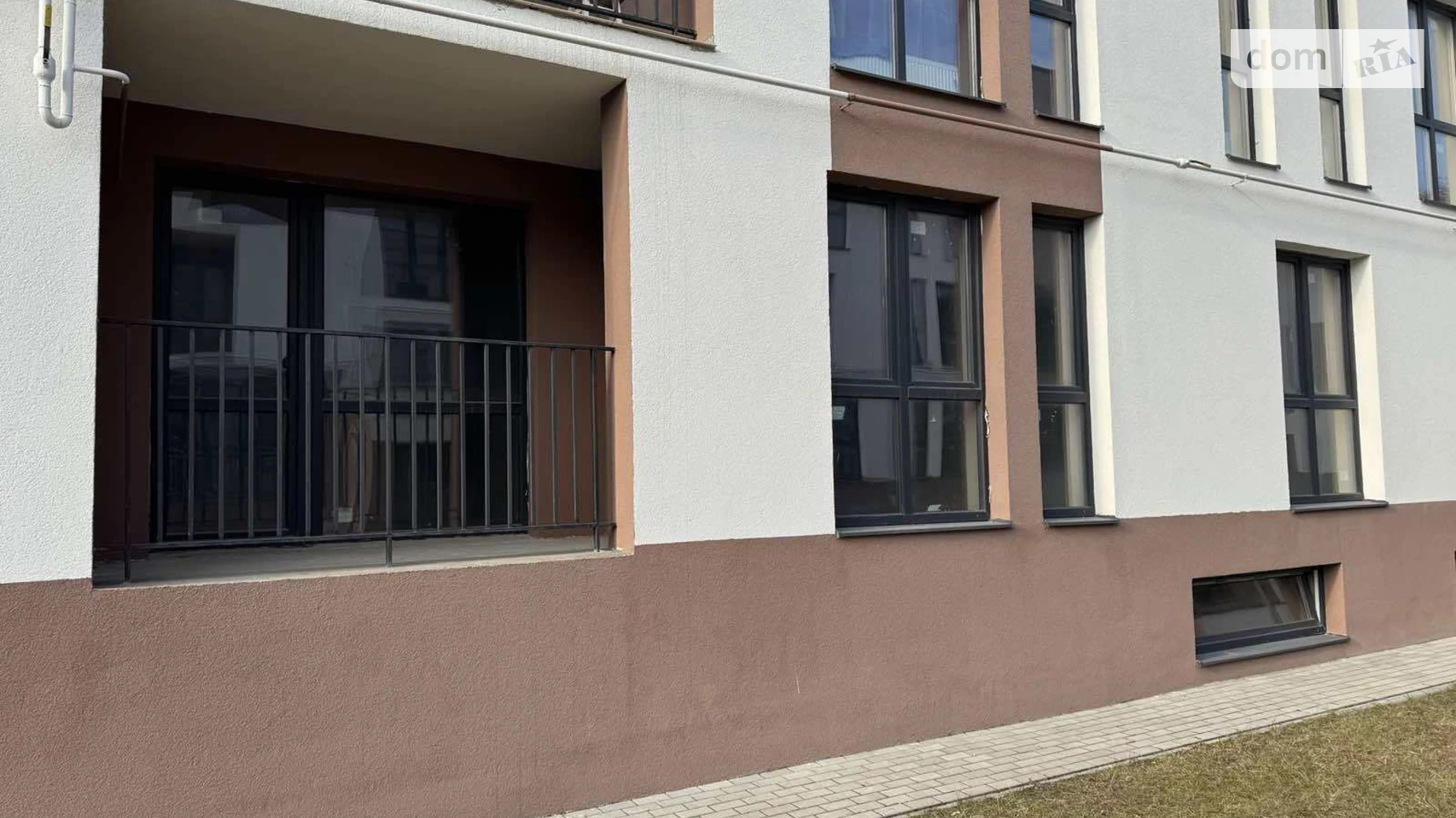 Продается 2-комнатная квартира 69.2 кв. м в Горишнем, ул. Героев Украины, 7В - фото 3