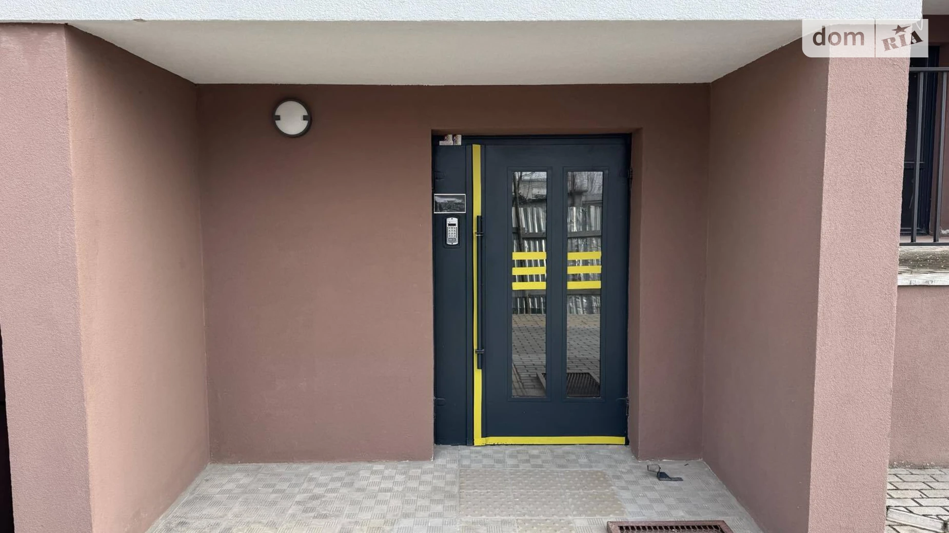Продается 2-комнатная квартира 69.2 кв. м в Горишнем, ул. Героев Украины, 7В - фото 4