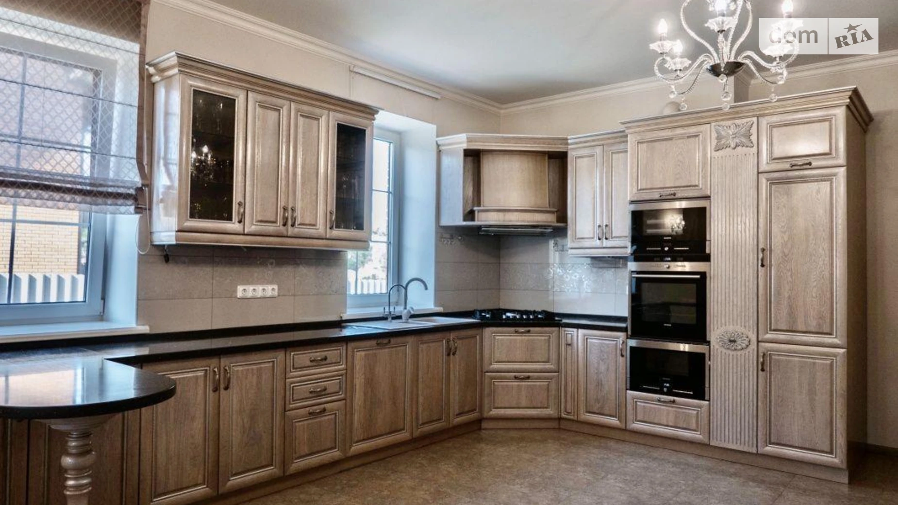 Продається будинок 2 поверховий 295 кв. м з гаражем, цена: 230000 $ - фото 2