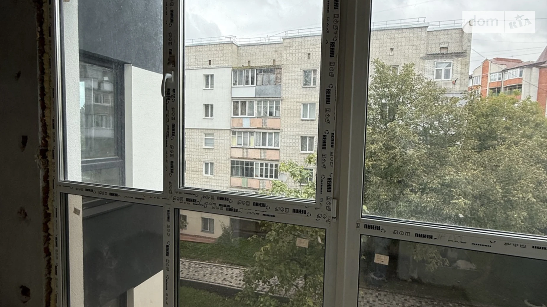2-комнатная квартира 70 кв. м в Тернополе, ул. Черновецкая - фото 4