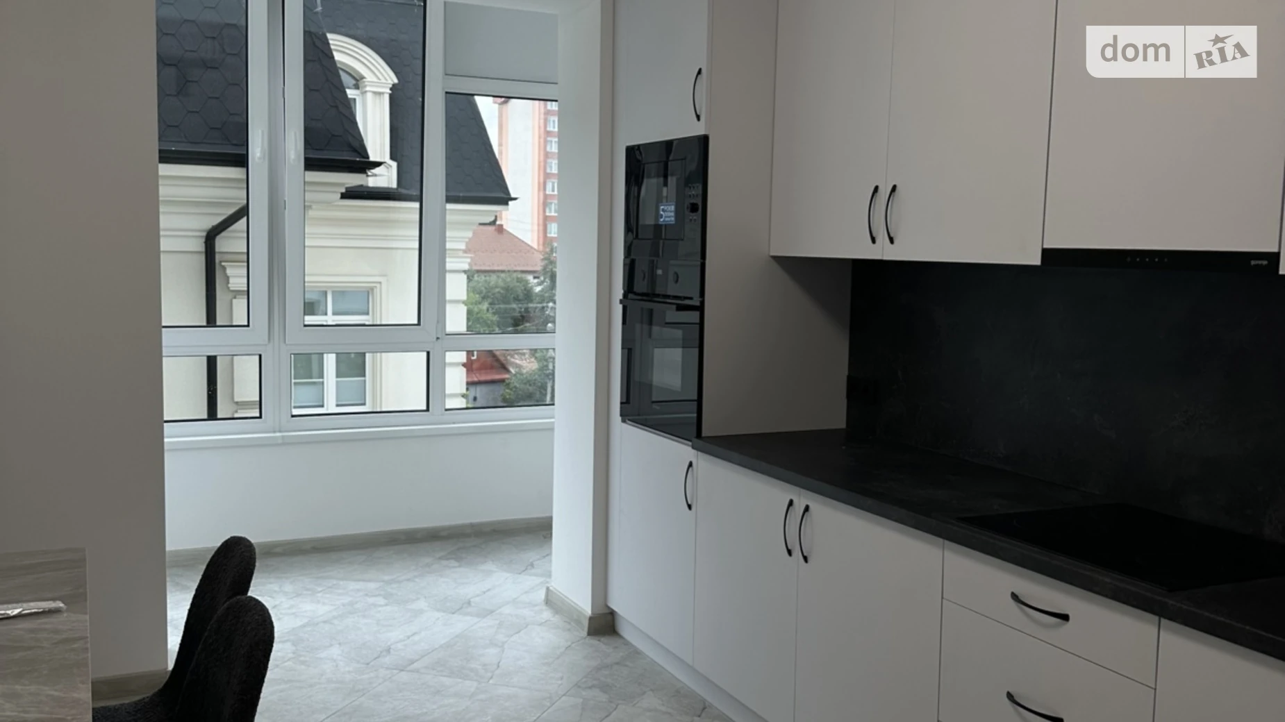 1-комнатная квартира 42 кв. м в Тернополе, ул. Глиняная - фото 3