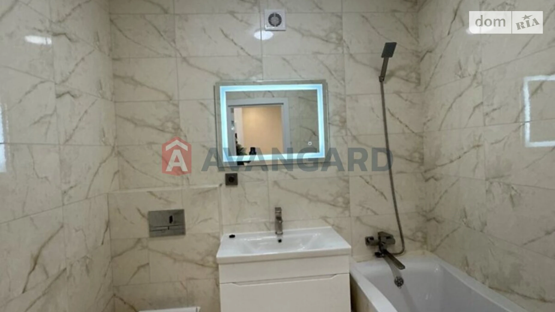 Продается 1-комнатная квартира 40 кв. м в Виннице, ул. Генерала Гандзюка, 17 - фото 2