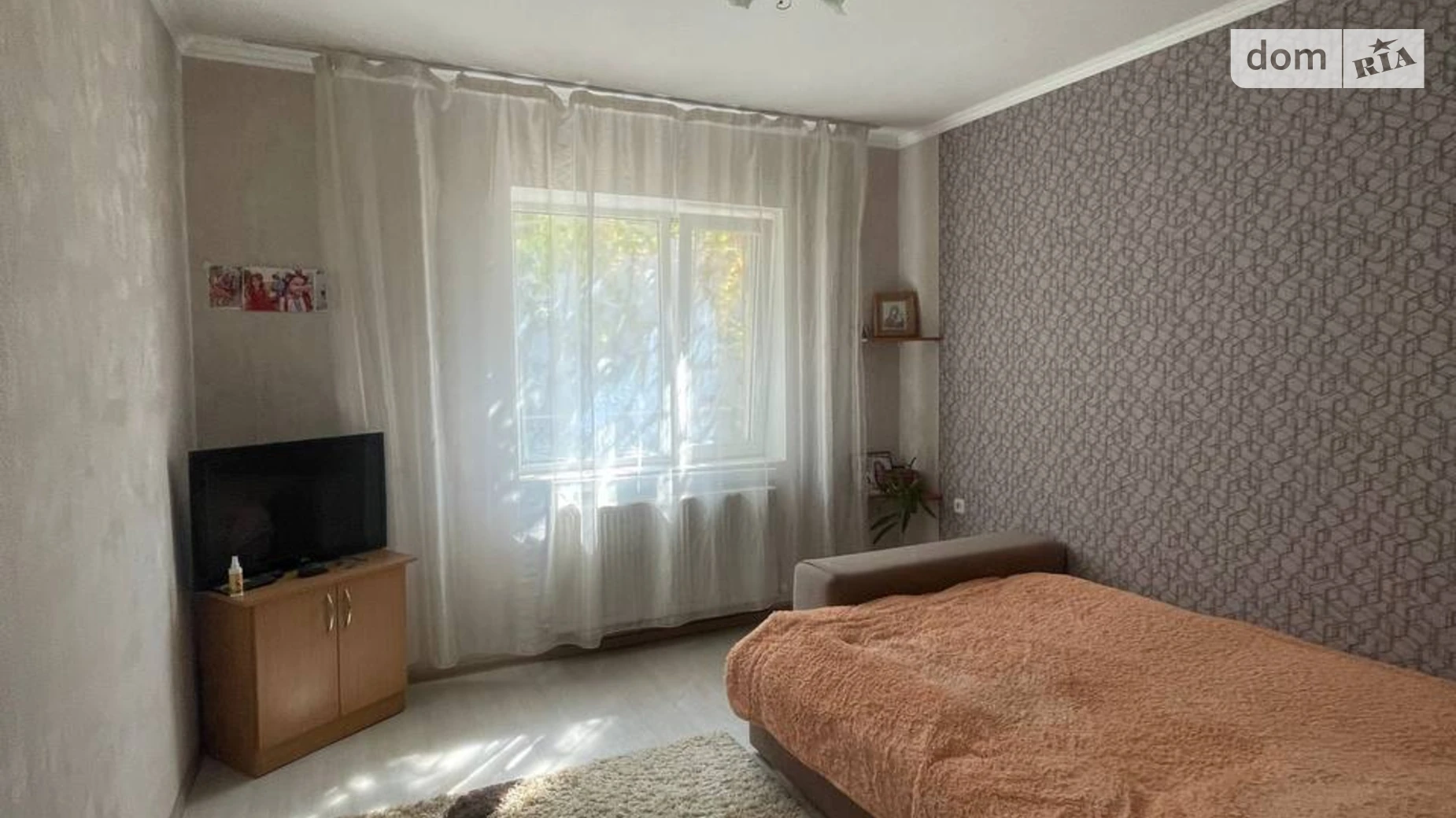 Продается дом на 2 этажа 248 кв. м с садом, цена: 80000 $ - фото 4