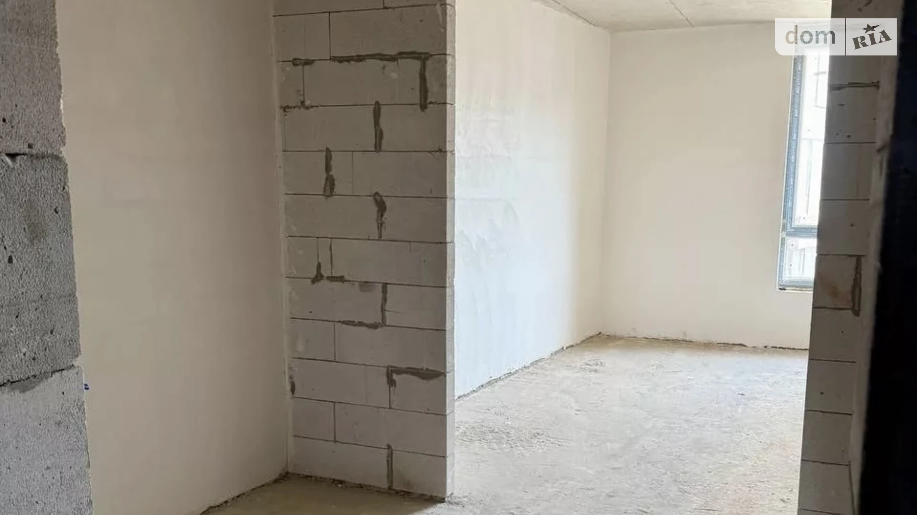 Продается 1-комнатная квартира 34 кв. м в Ивано-Франковске, ул. Ленкавского, 34/1 - фото 3