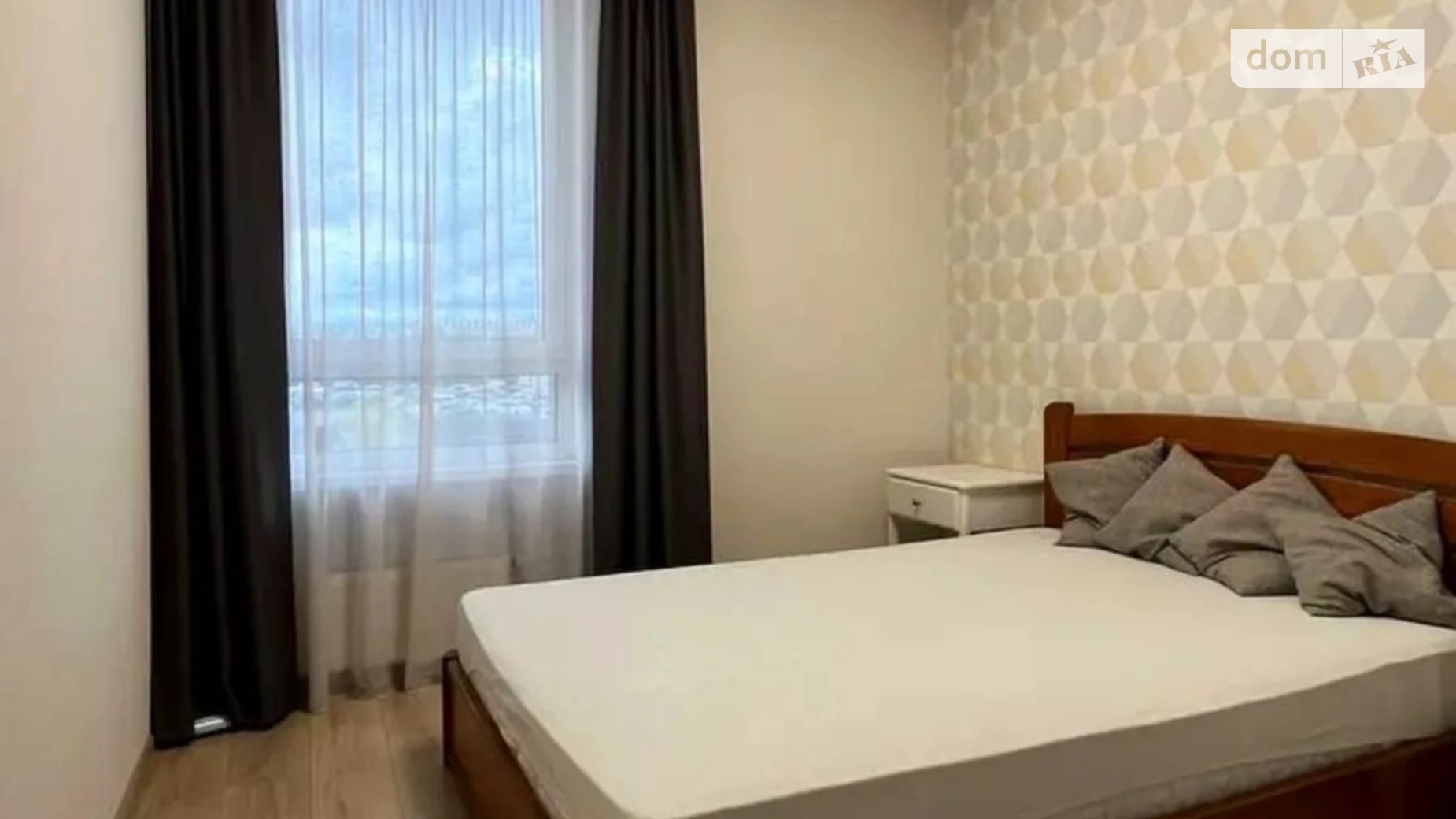 Продается 1-комнатная квартира 36.3 кв. м в Киеве, ул. Салютная, 2 - фото 4
