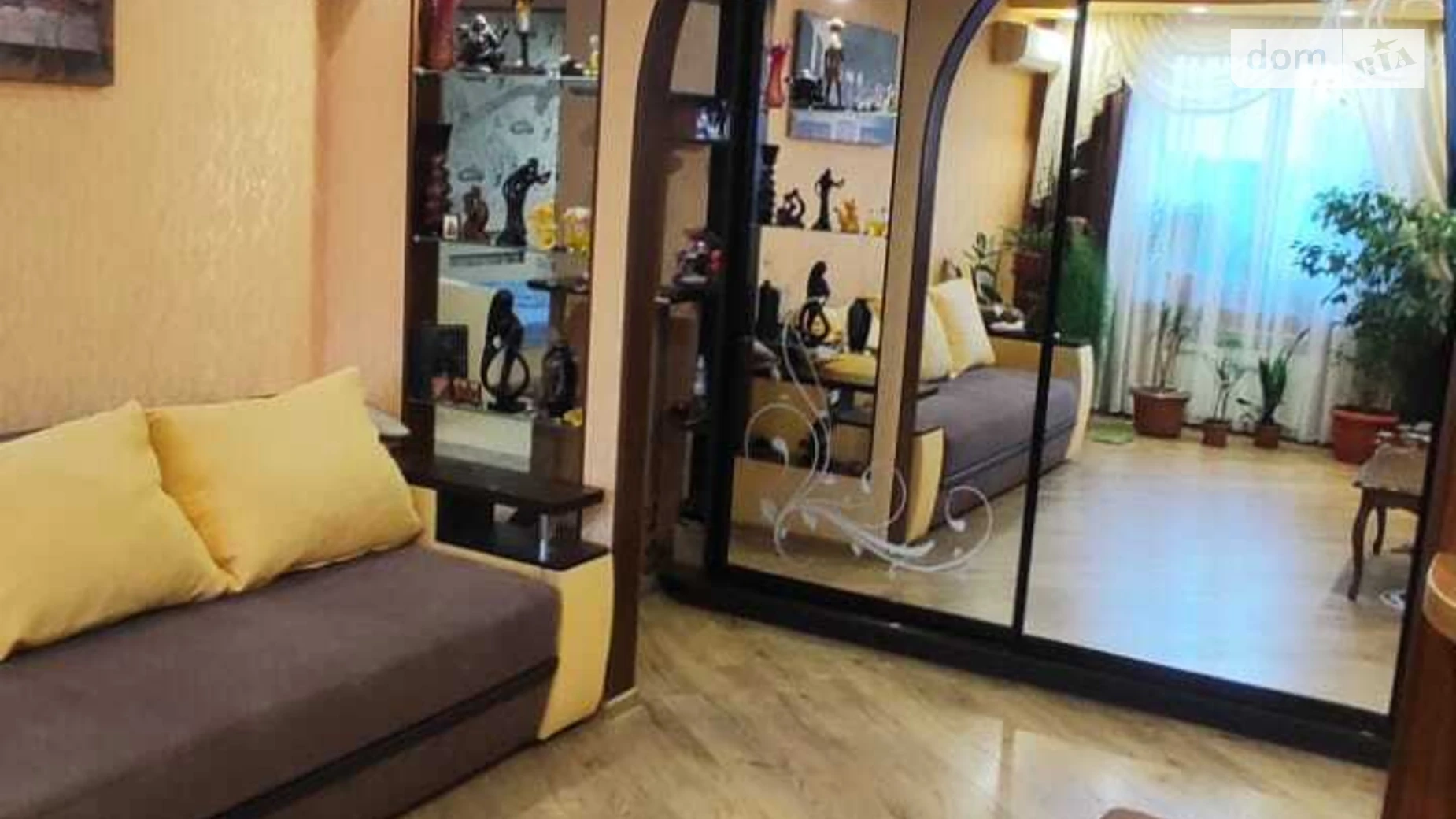 Продается 3-комнатная квартира 65 кв. м в Харькове, ул. Гвардейцев-Широнинцев, 59 - фото 2