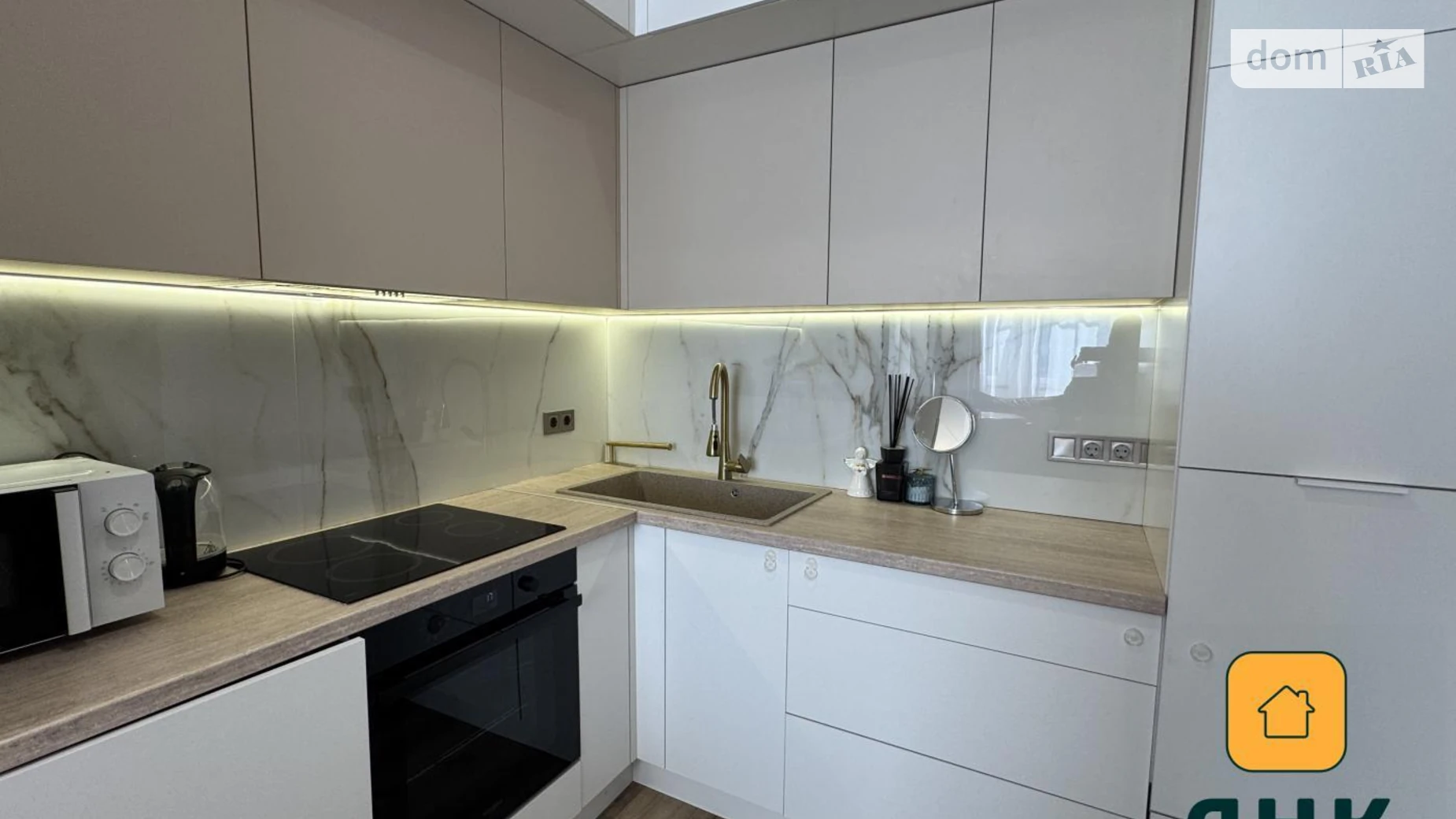 Продается 1-комнатная квартира 46 кв. м в Одессе, ул. Варненская, 29/2 - фото 4