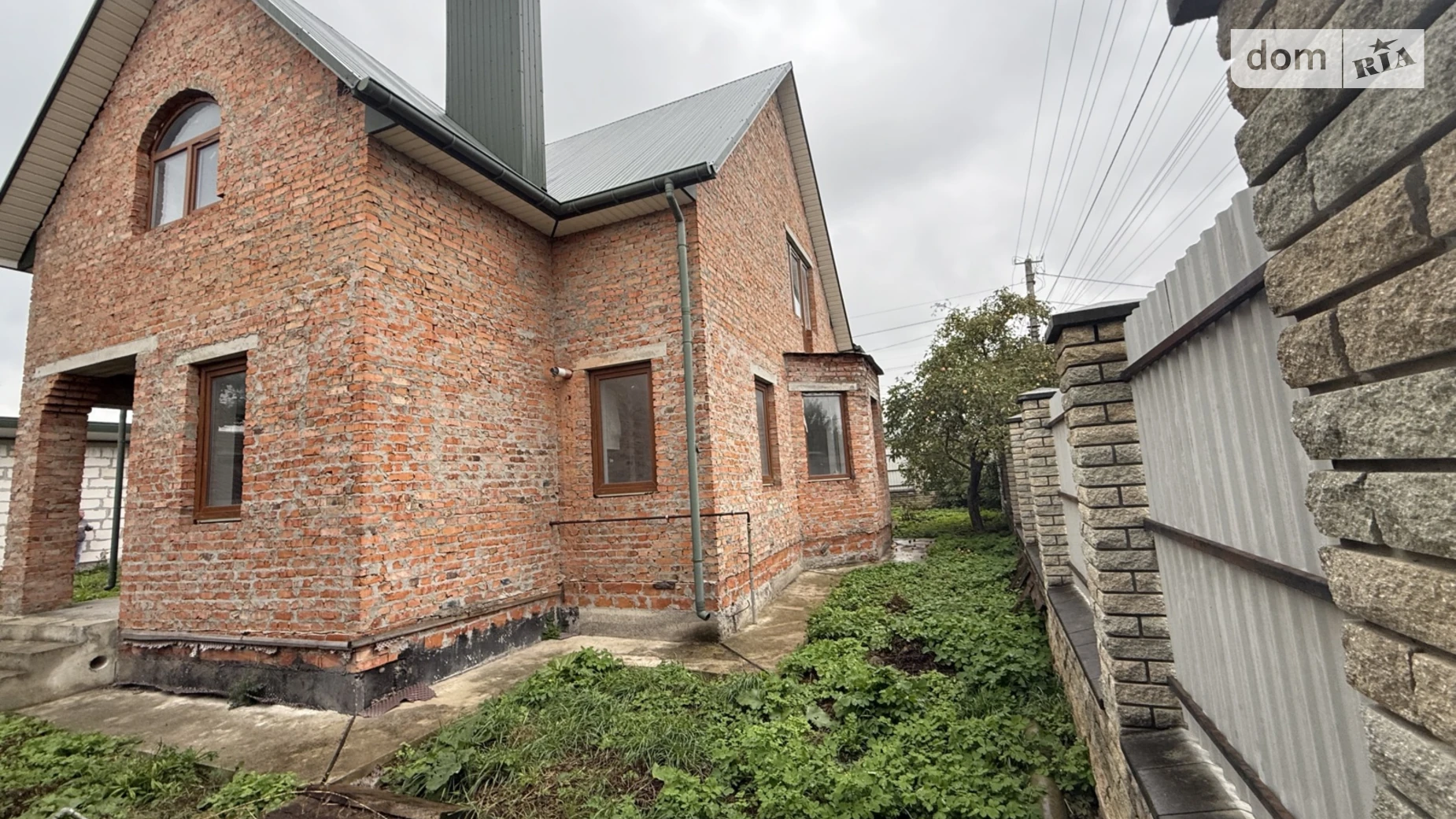 Продается дом на 2 этажа 219 кв. м с мансардой, цена: 182000 $ - фото 2