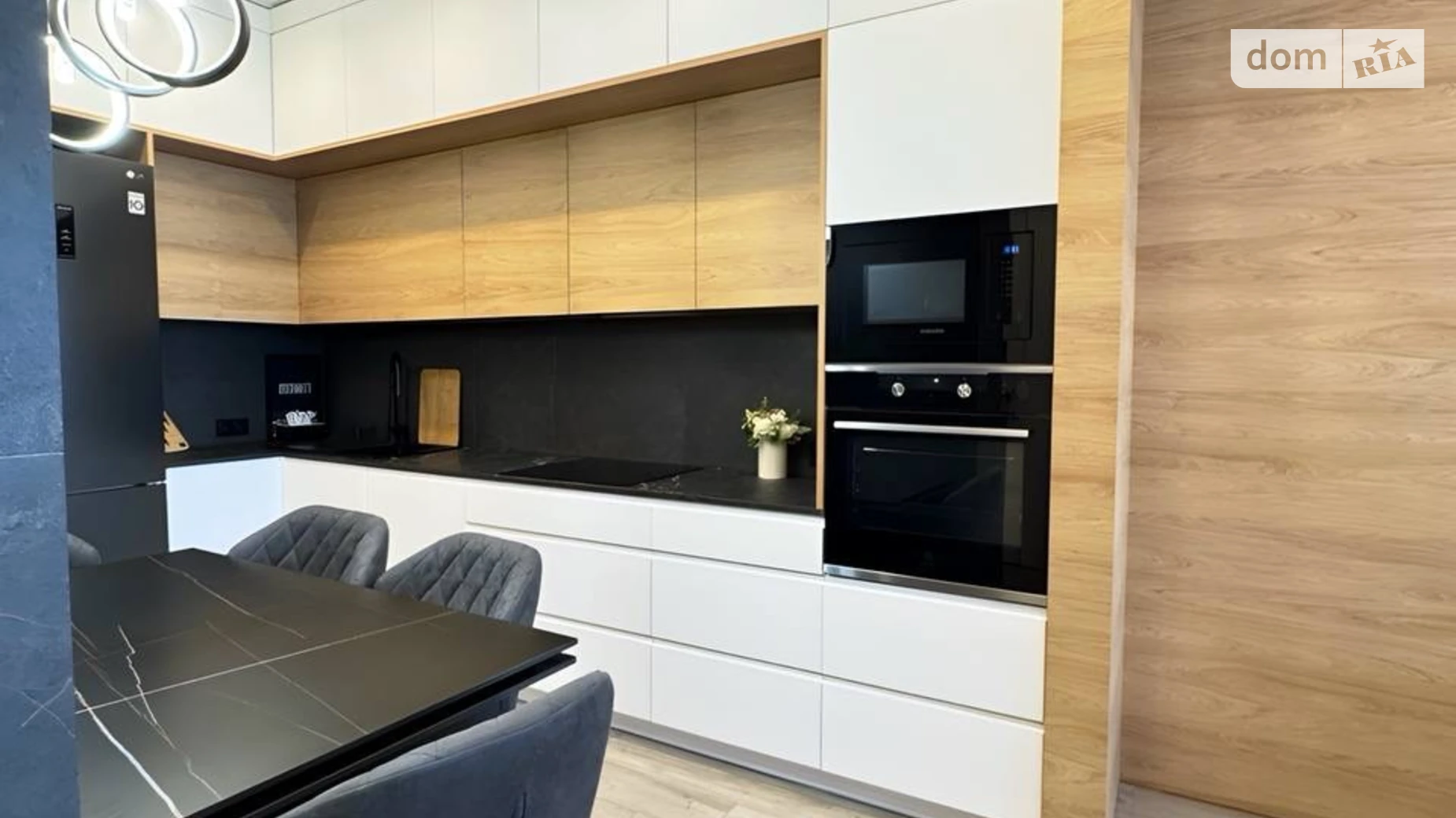 Продается 1-комнатная квартира 49.8 кв. м в Днепре, бул. Звездный, 1М - фото 2