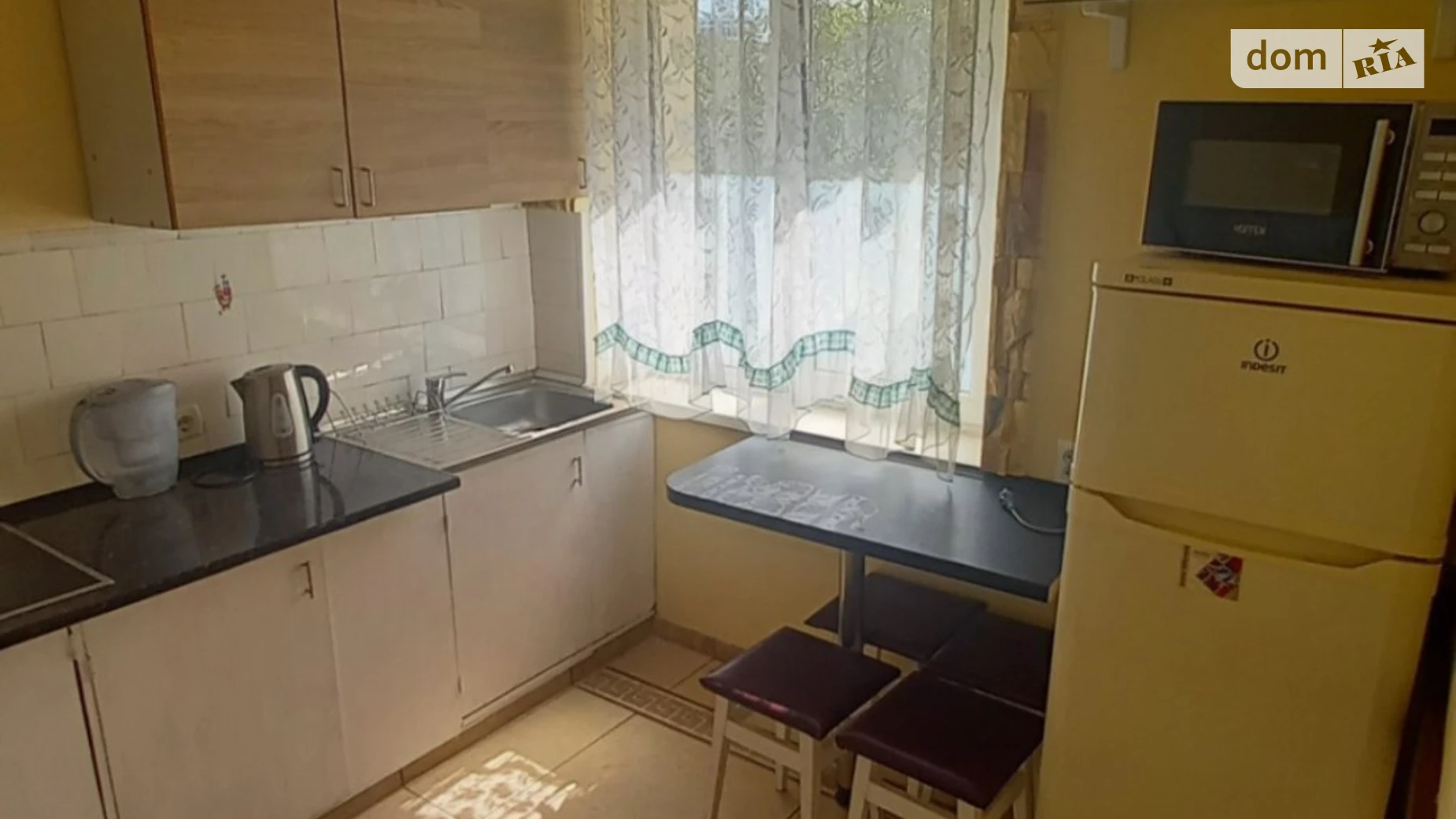 Сдается в аренду 2-комнатная квартира 60 кв. м в Львове, ул. Кондукторская, 9 - фото 2