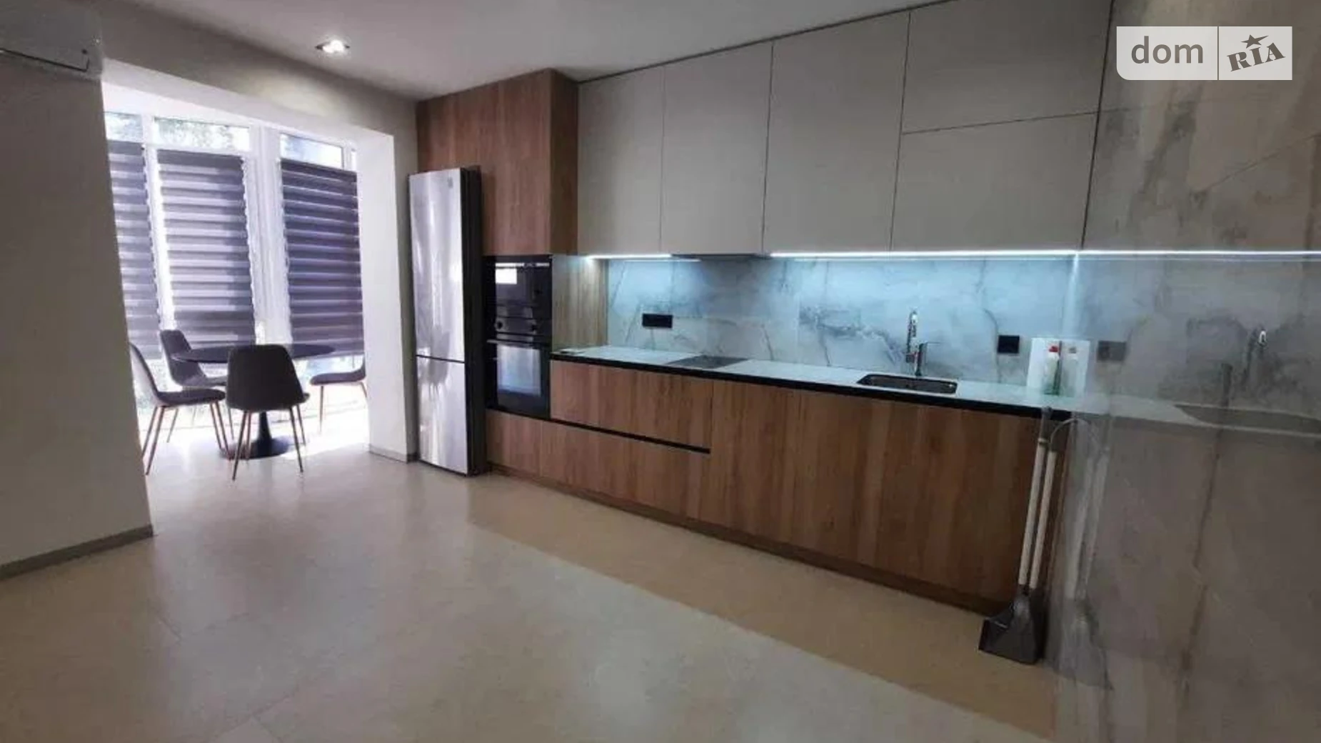 Сдается в аренду 2-комнатная квартира 60 кв. м в Днепре, ул. Набережная Победы, 44 - фото 2