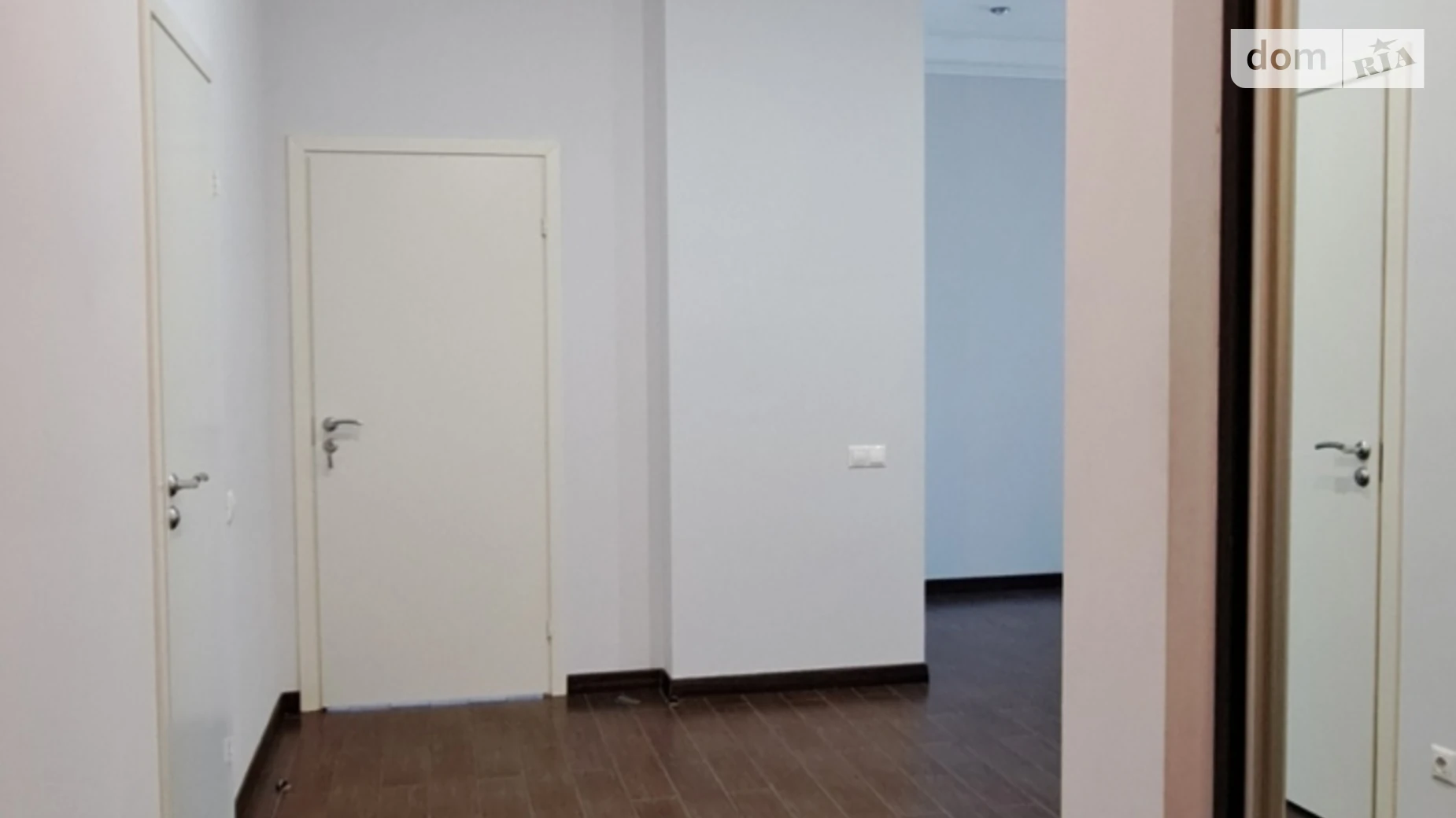 Сдается в аренду 8-комнатная квартира 304.5 кв. м в Киеве, бул. Леси Украинки, 23А - фото 2