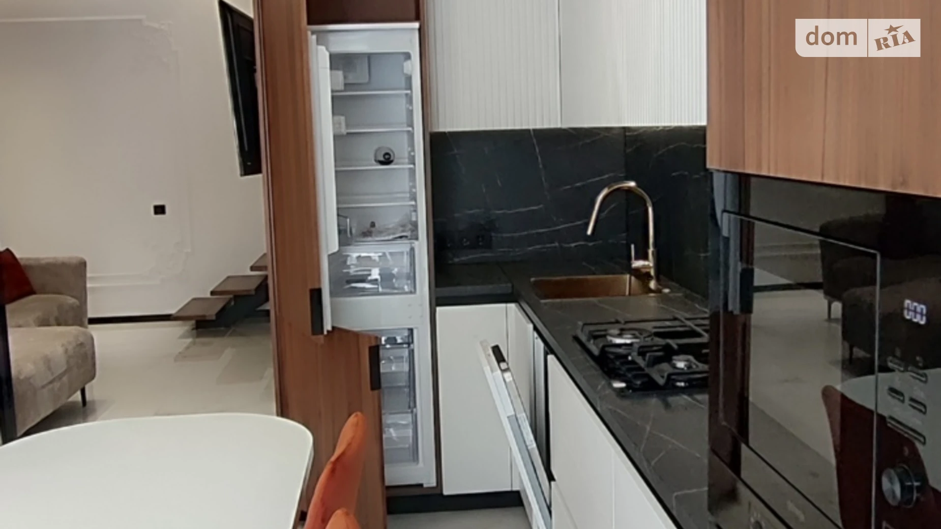 Продается 2-комнатная квартира 98 кв. м в Ужгороде, ул. Швабская, 21 - фото 5