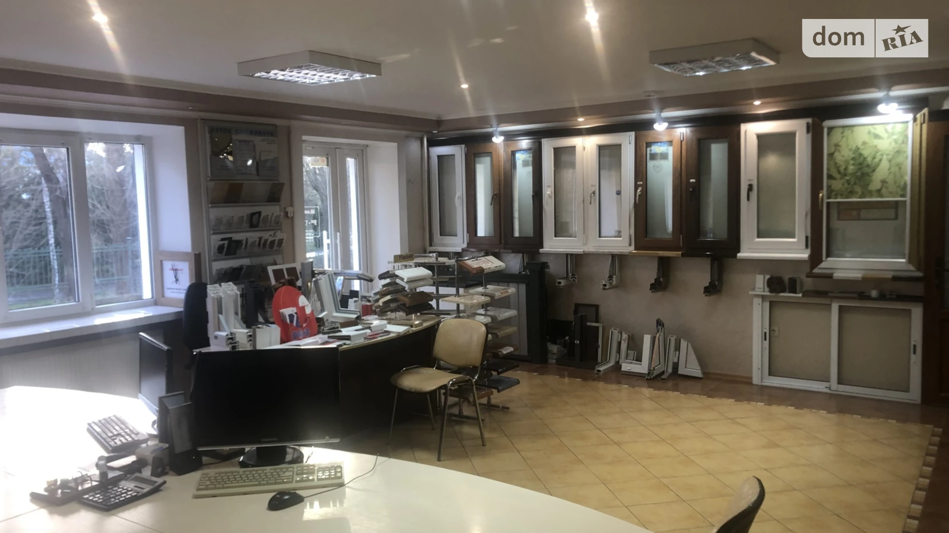 Продається офіс 46 кв. м в бізнес-центрі, цена: 72000 $ - фото 4