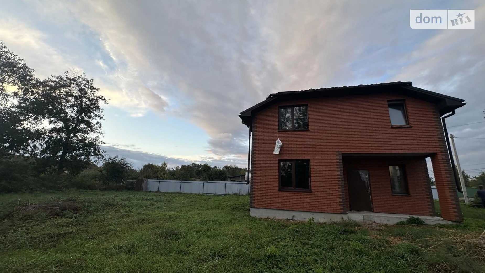 Продается дом на 2 этажа 140 кв. м с подвалом, цена: 85000 $ - фото 4