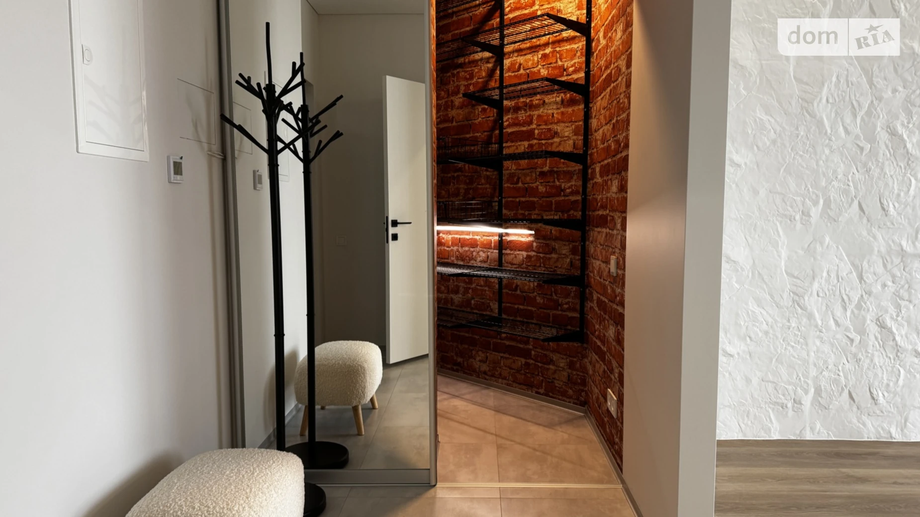 1-комнатная квартира 35.3 кв. м в, цена: 400 $ - фото 3