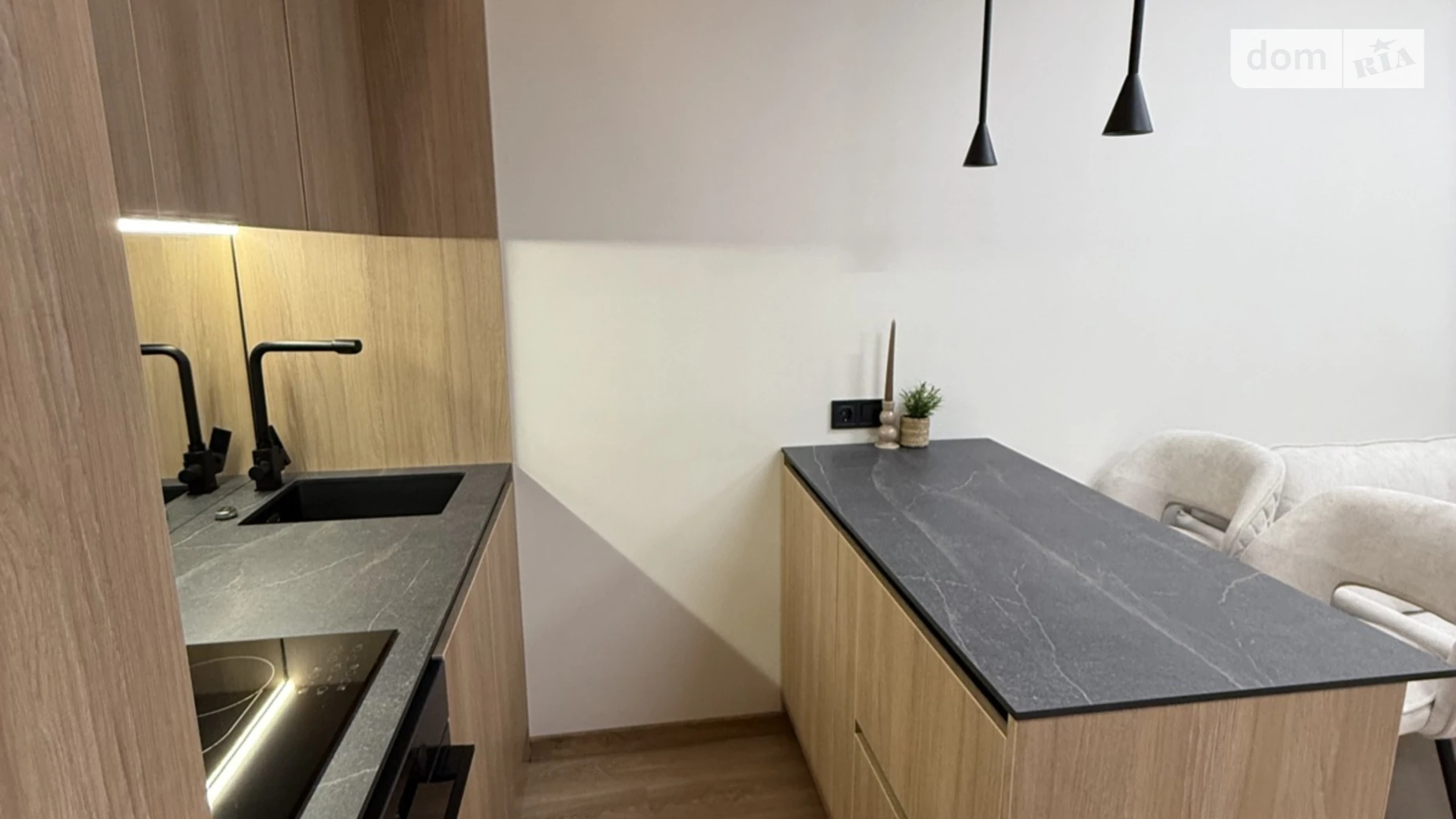 Продается 1-комнатная квартира 37 кв. м в Киеве, ул. Ивана Выговского(Маршала Гречко), 40/12 - фото 5